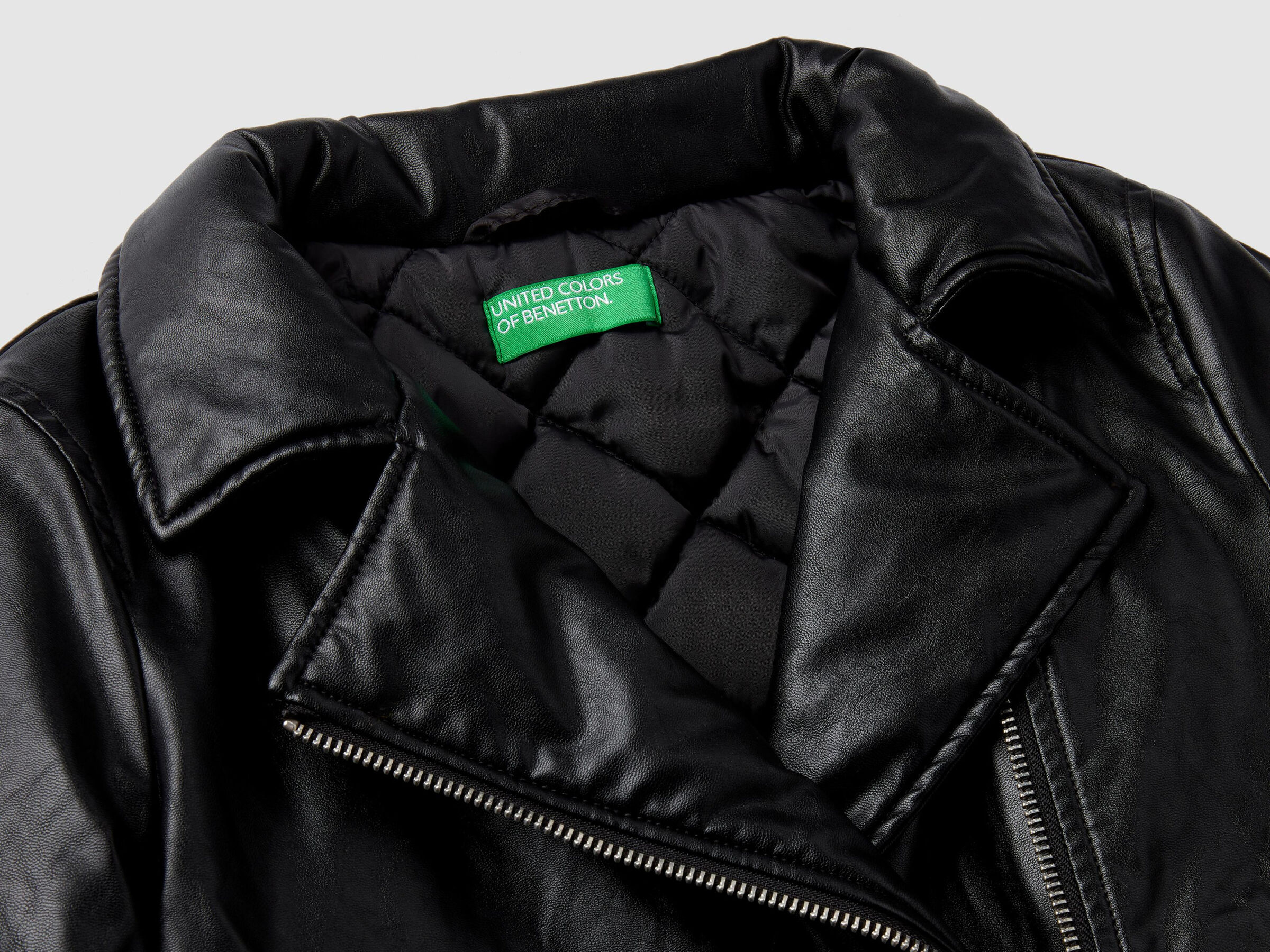 Nietenlederjacke aus Lederimitat image number null