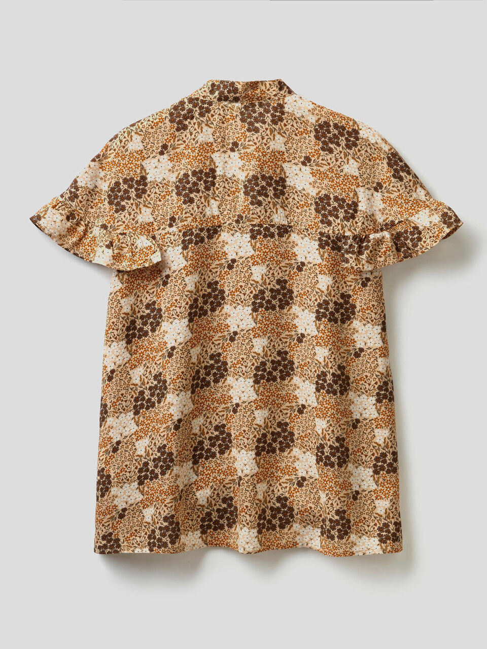 Blusa fantasia con rouches image number 2