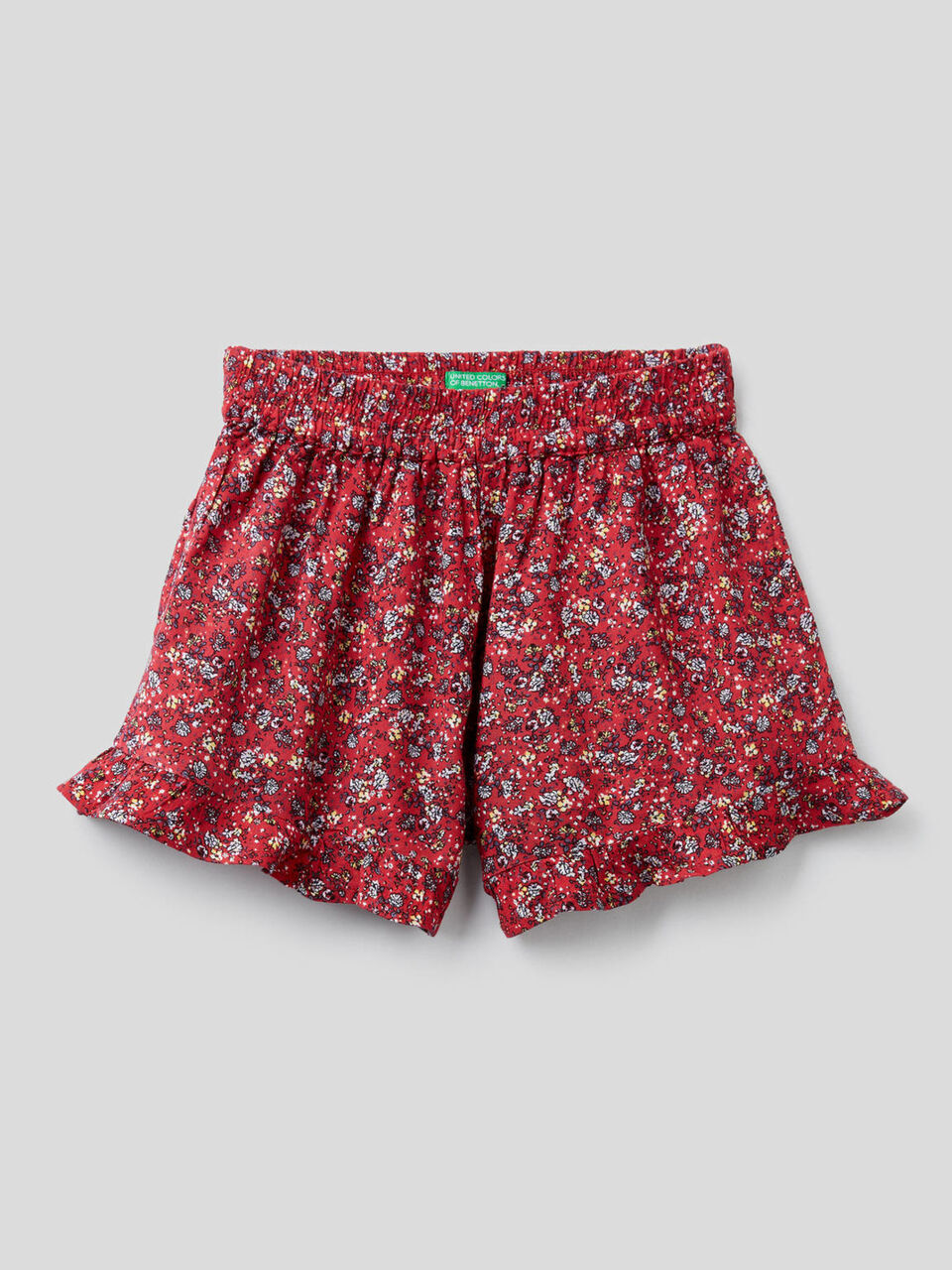 Fließende Shorts mit Blumenprint image number 1