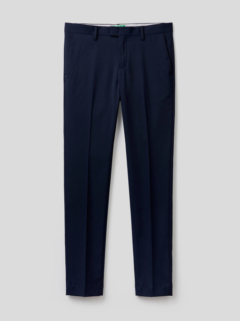 Pantalon coupe slim avec pli image number 1