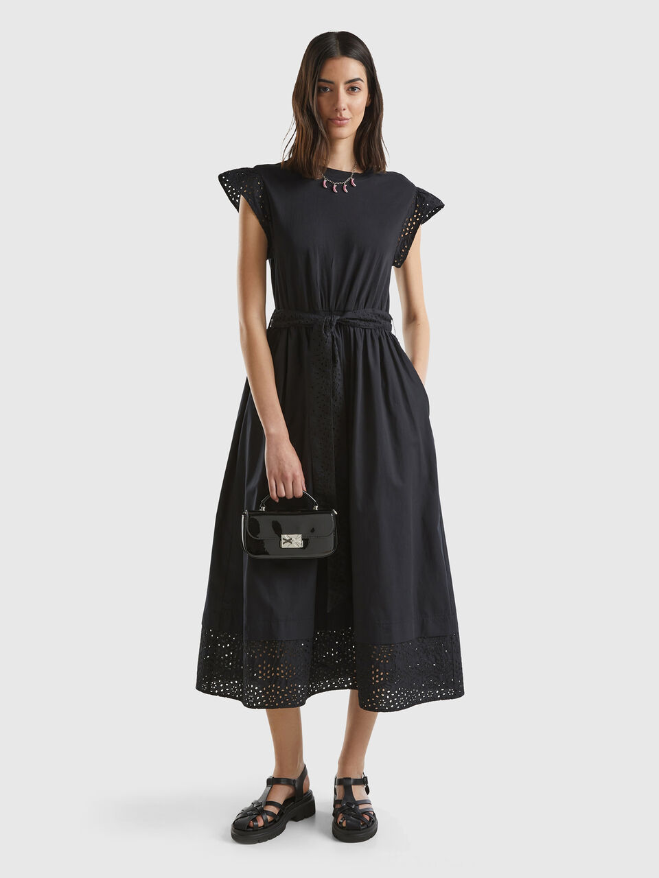 Dress with broderie anglaise - Black | Benetton