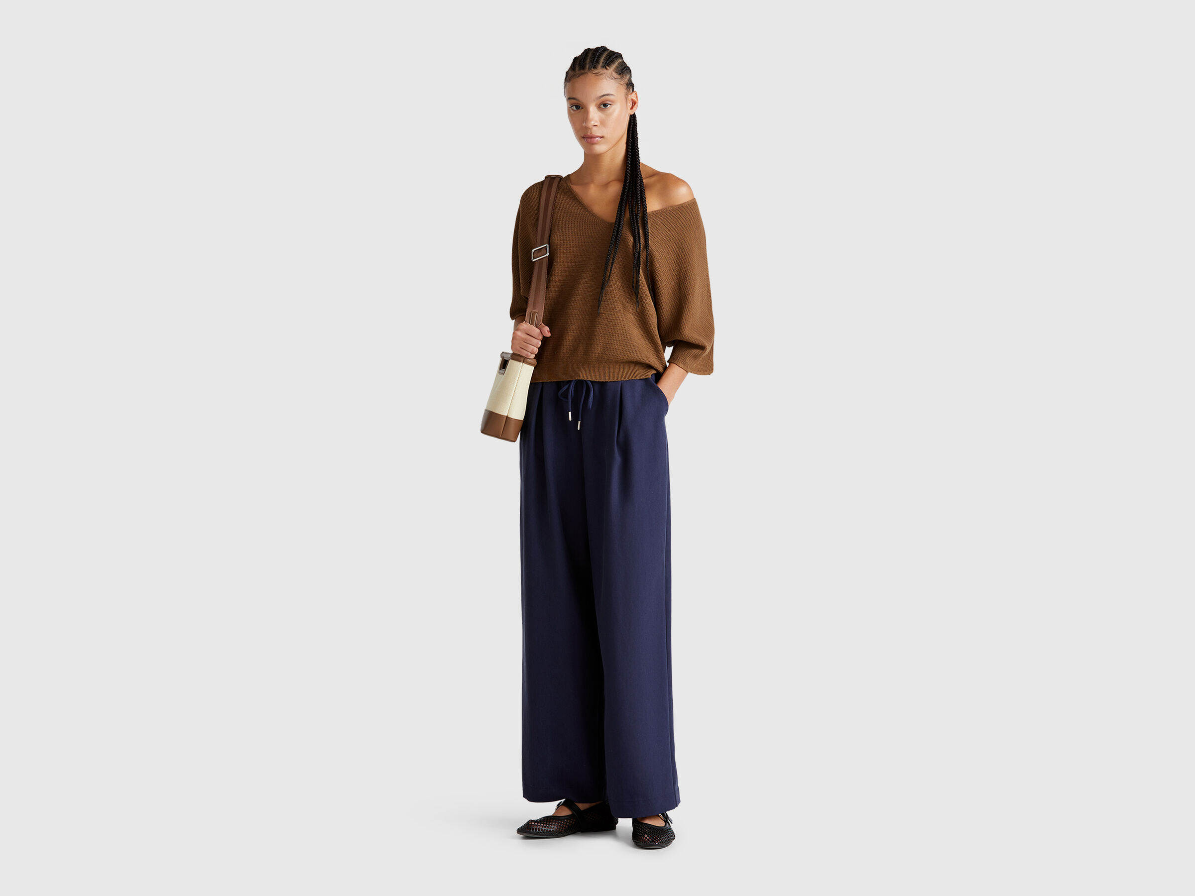 V NECK SWEATER H/S Femme image number 2