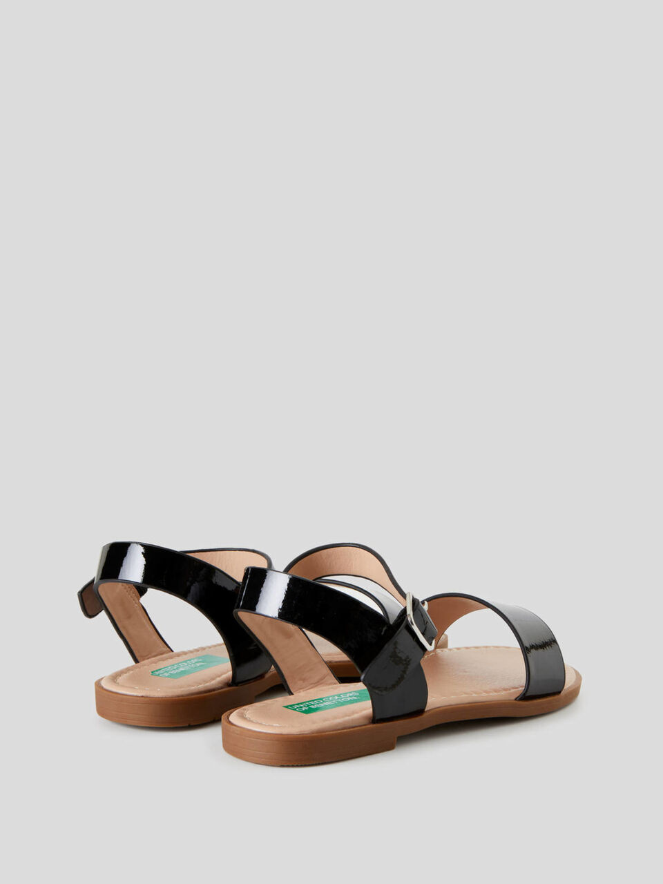 Flat sandals with strap image number 2