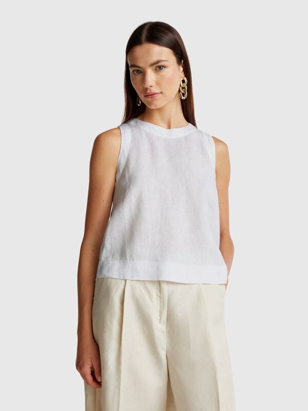 Top smanicato in puro lino Donna