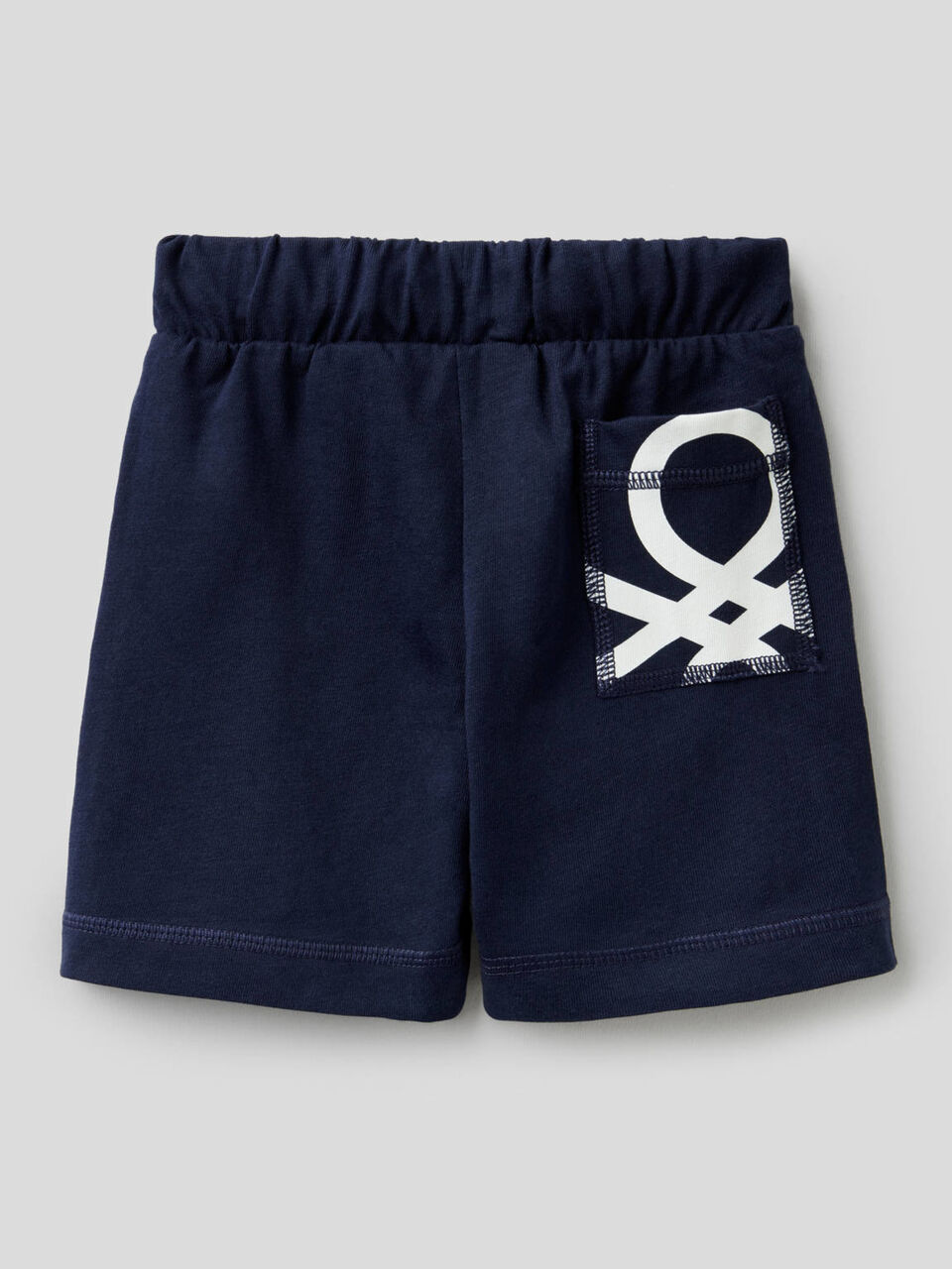 Bermuda aus 100% Baumwolle mit großer Tasche mit Logo image number 2