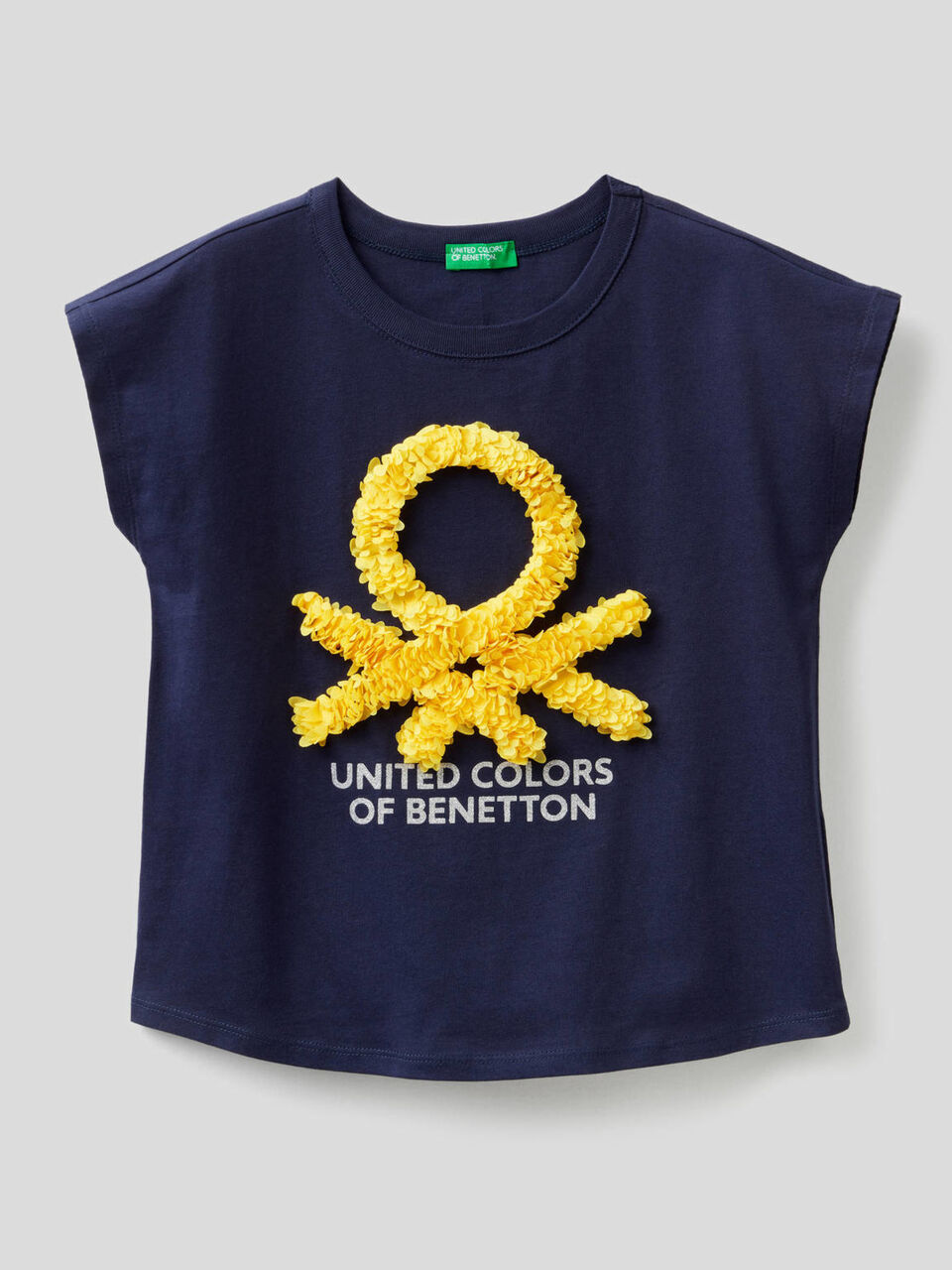 T-shirt con petali ricamati image number 1