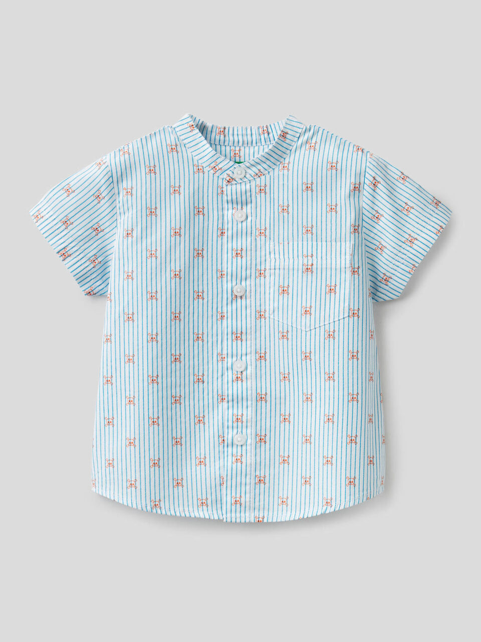 Shirt with skull pattern image number 1