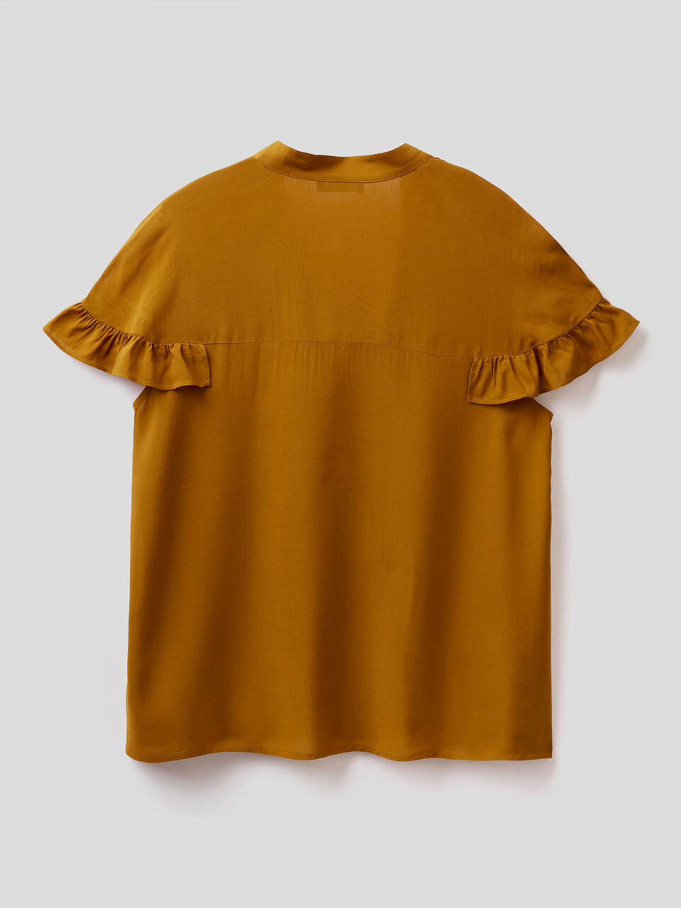 Blusa a manica corta con rouche image number 2