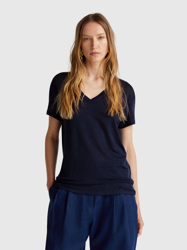 T-Shirt mit V-Ausschnitt aus reinem Leinen Damen