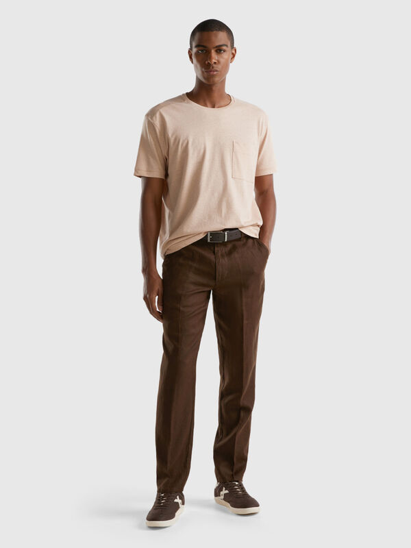 Chino en pur lin Homme
