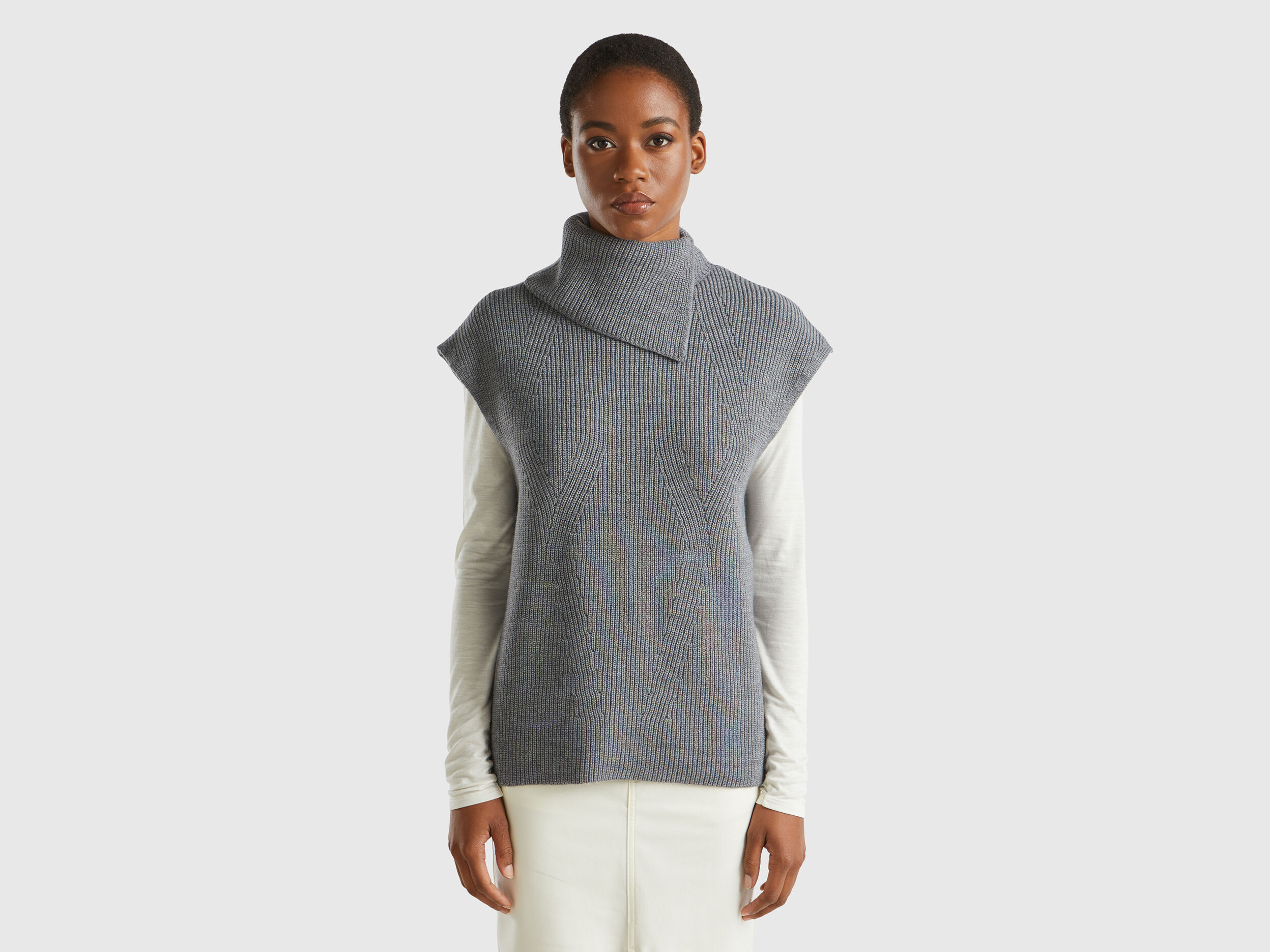 Long knitted vest shop