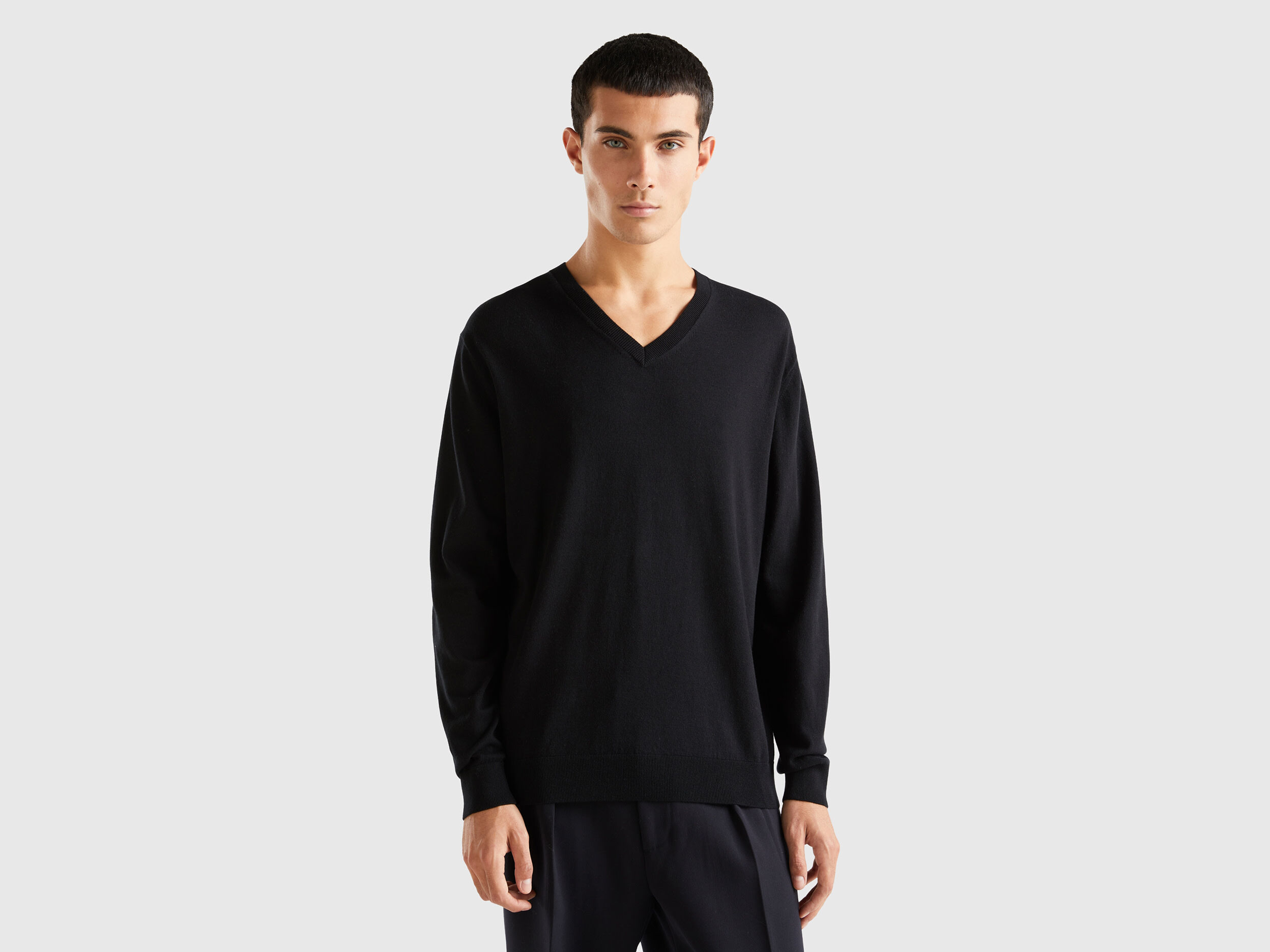 Men's v neck sweatshirts for sale cheap