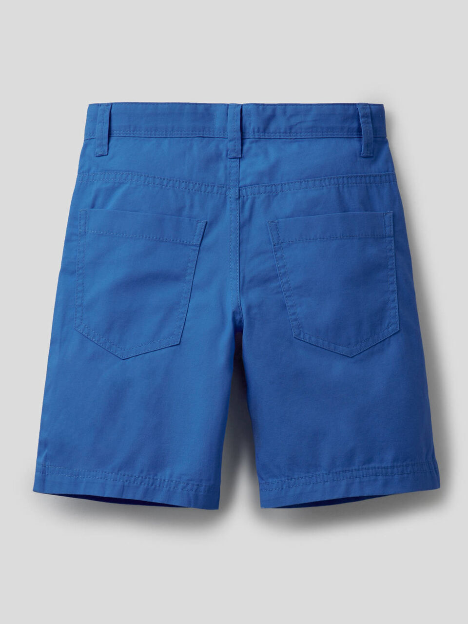 Pantaloni corti cinque tasche image number 2