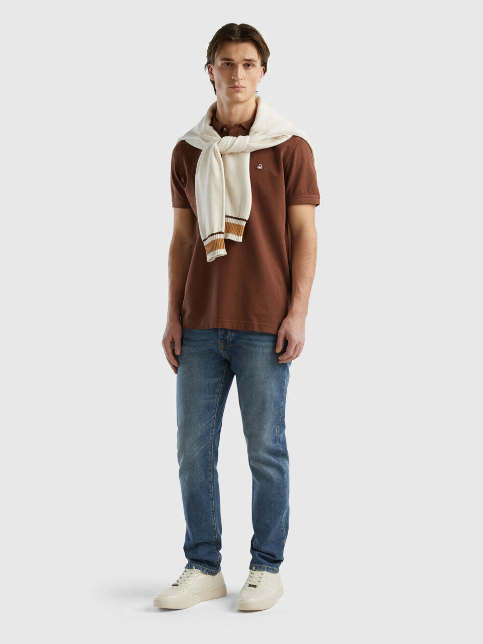Abbinare jeans deals chiari uomo