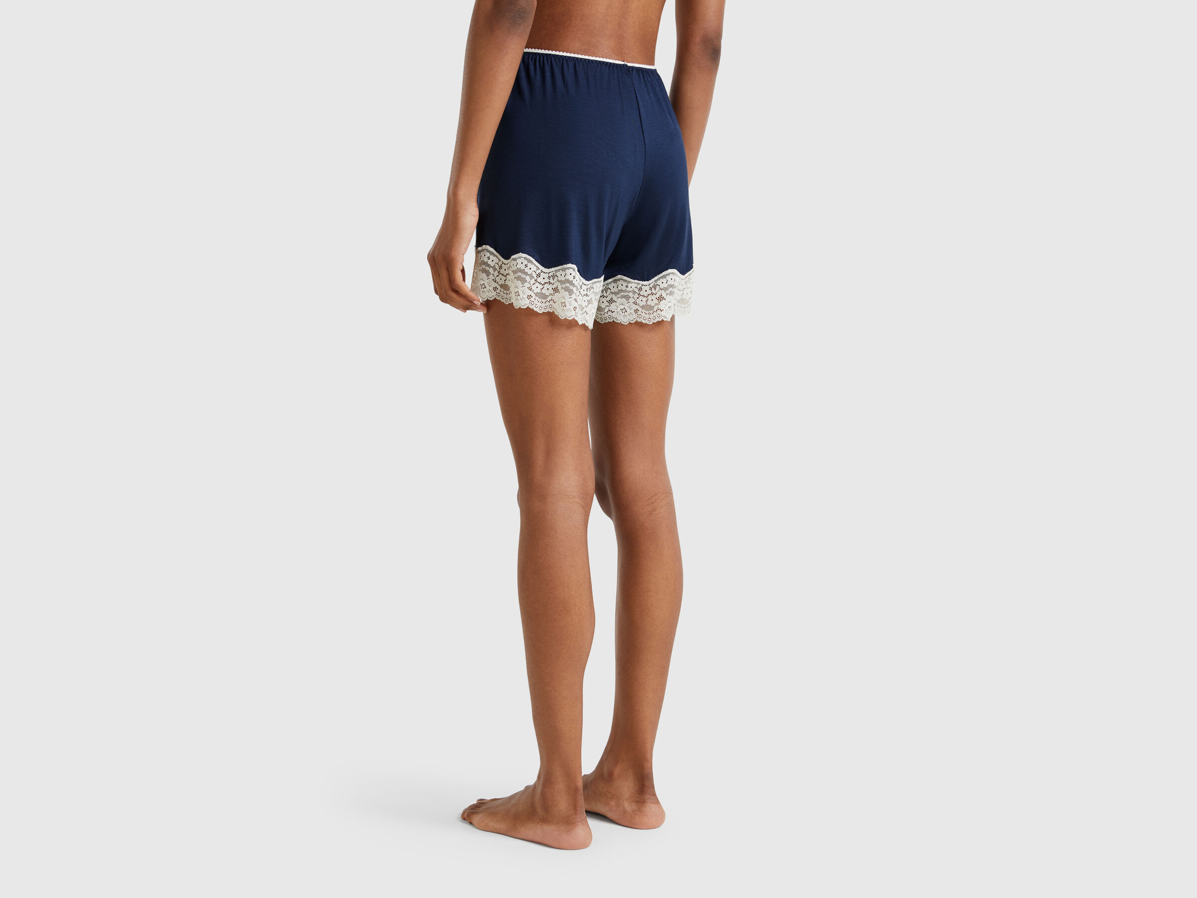 SHORTS Femme image number 1
