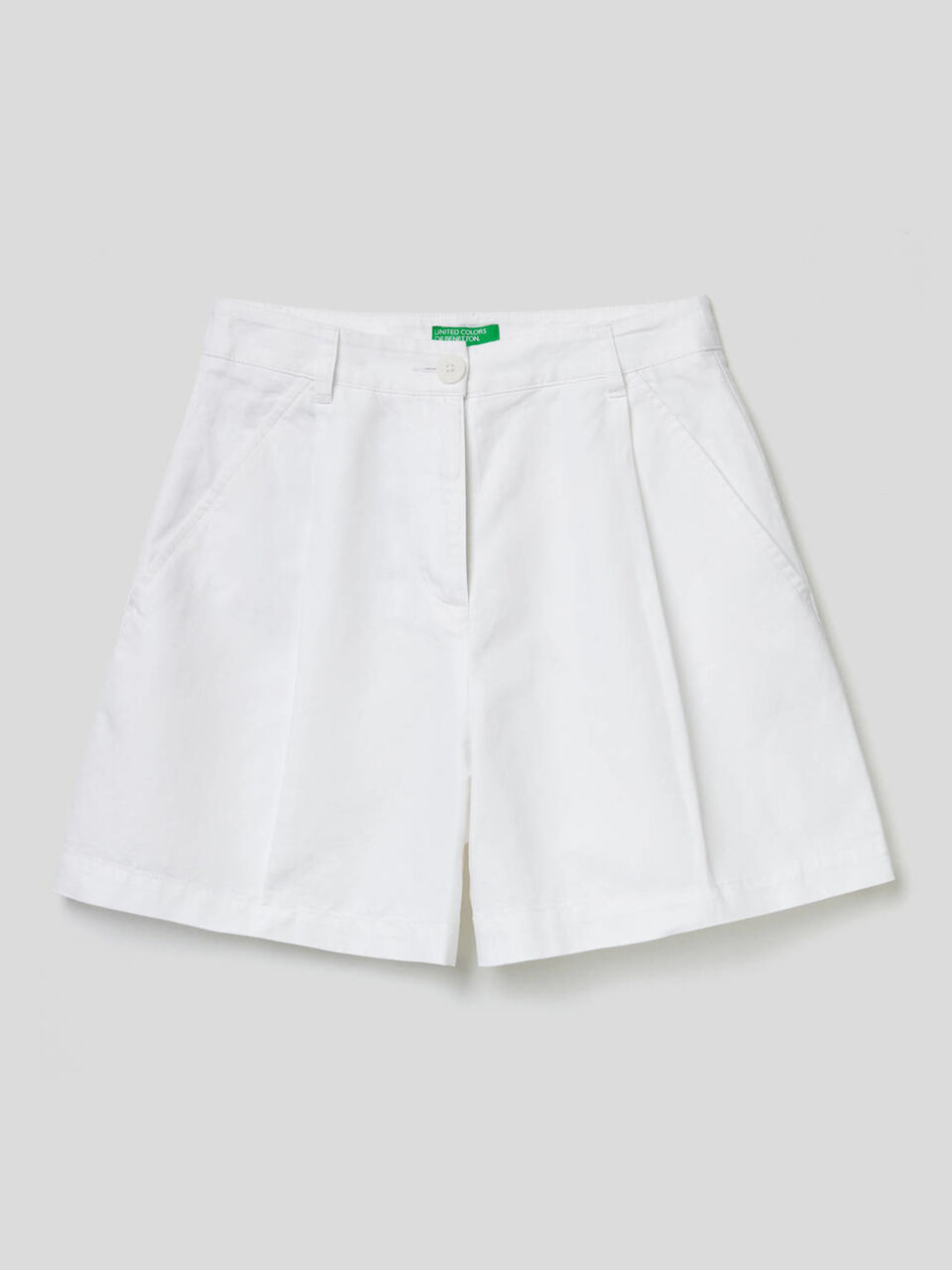 Shorts con gamba ampia in misto lino image number 1
