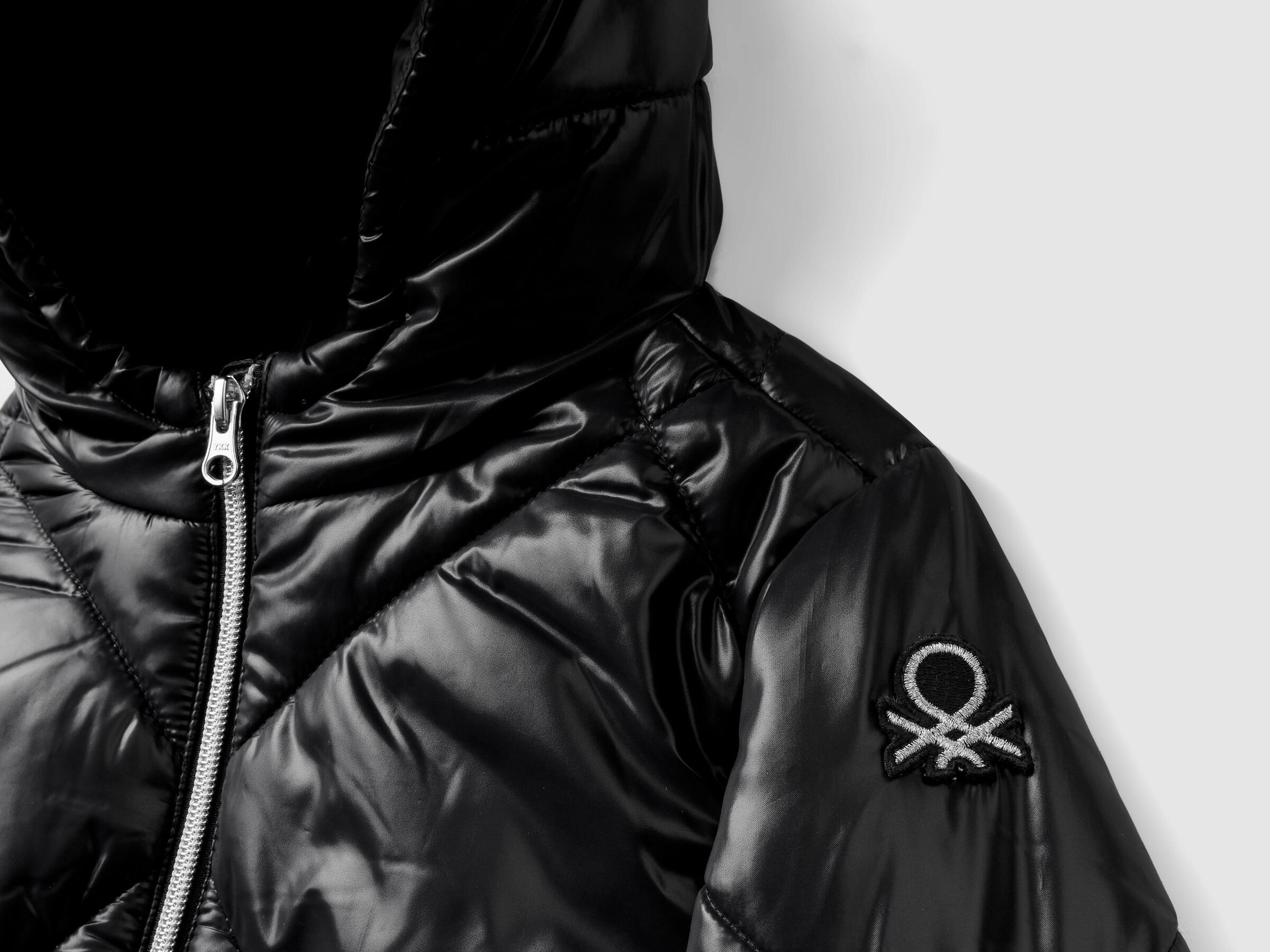 Wattierte Jacke mit Kapuze image number null