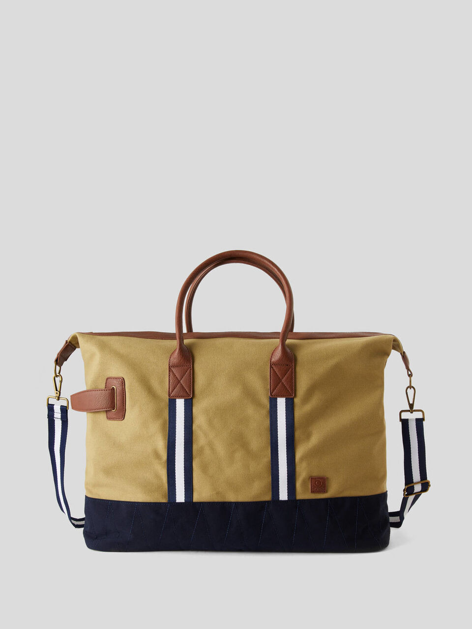 Sac de voyage en tissu image number 1