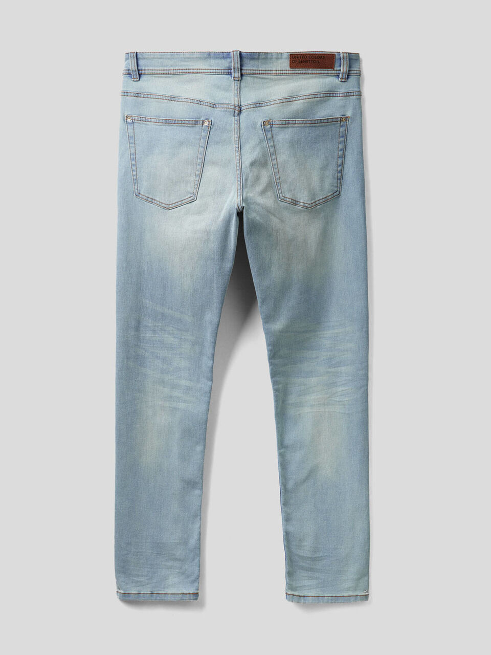 Jeans coupe slim cinq poches image number 2