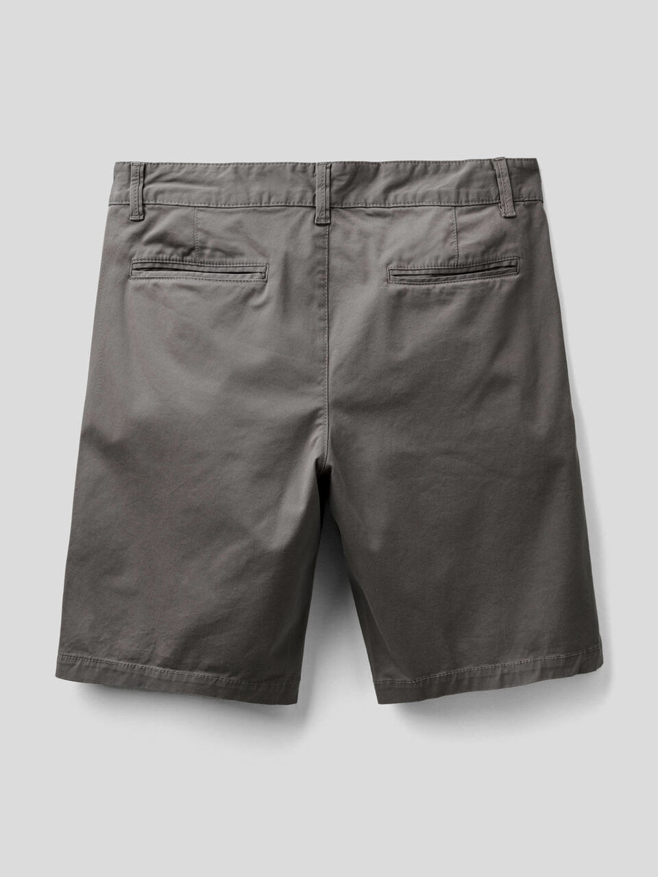 Bermuda chino in cotone stretch image number 2
