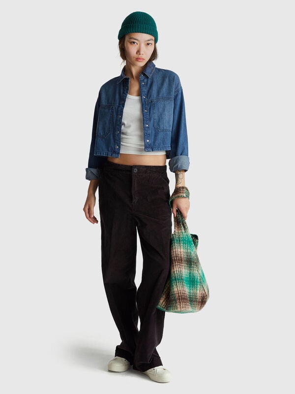 Pantalon large en velours Pantalon large en velours Femme