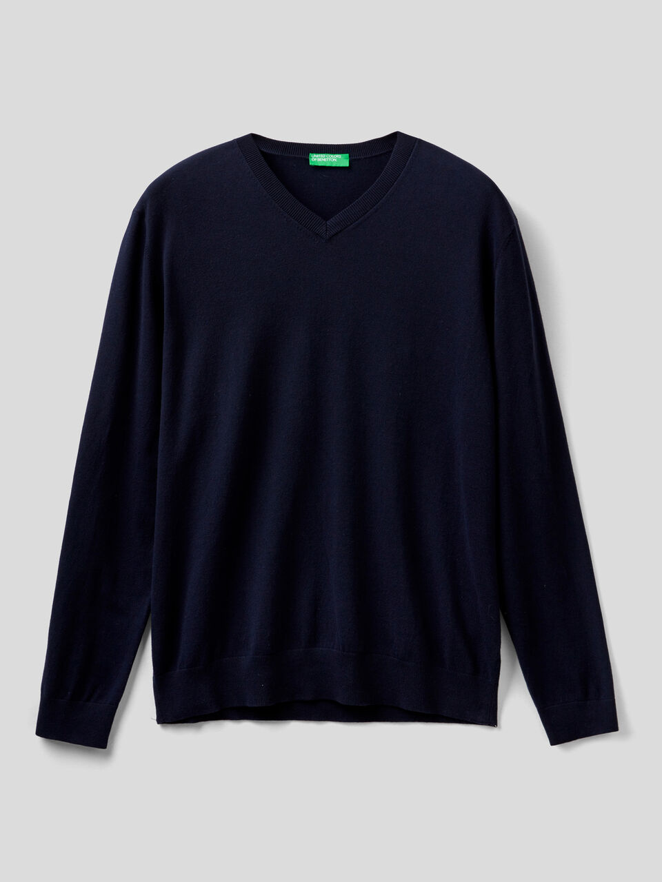 Pullover mit V-Ausschnitt in einer Baumwollmischung image number 1