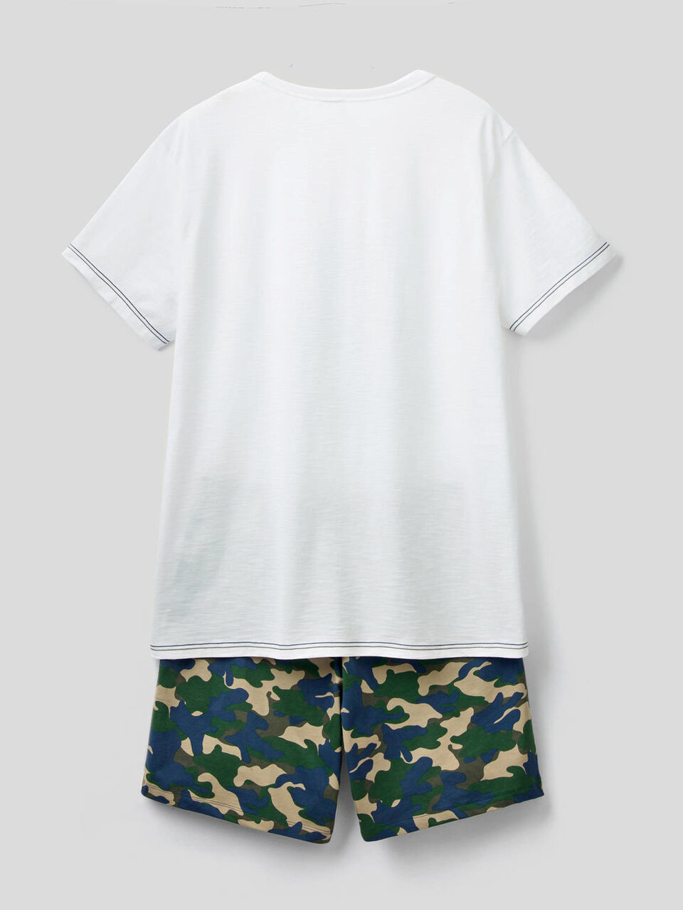 Pigiama t-shirt e bermuda image number 2