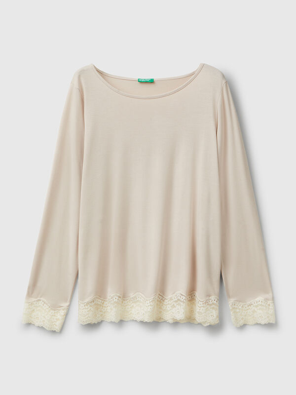 Maglia fluida con pizzo Donna