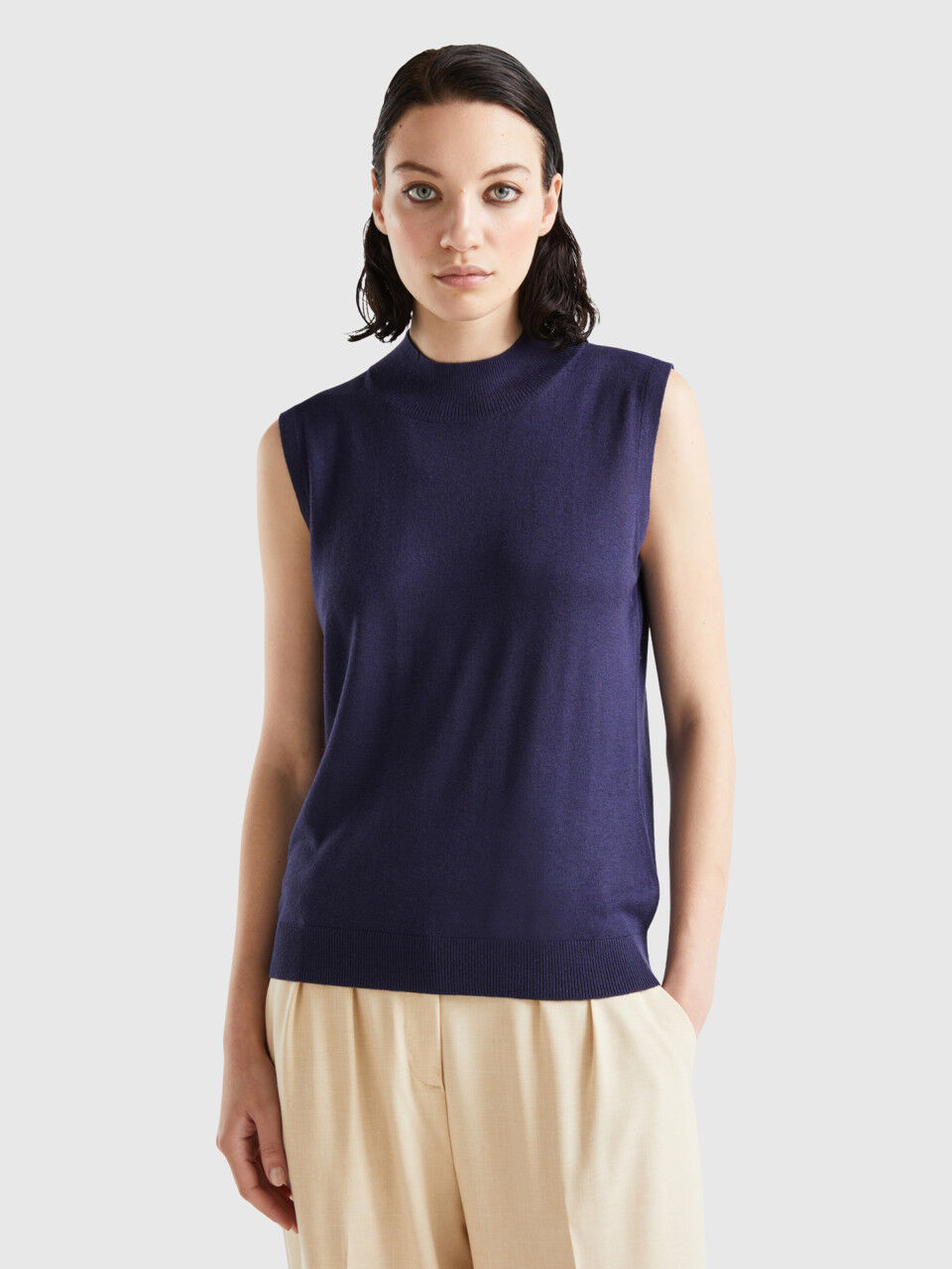 Pull sans sales manche col rond