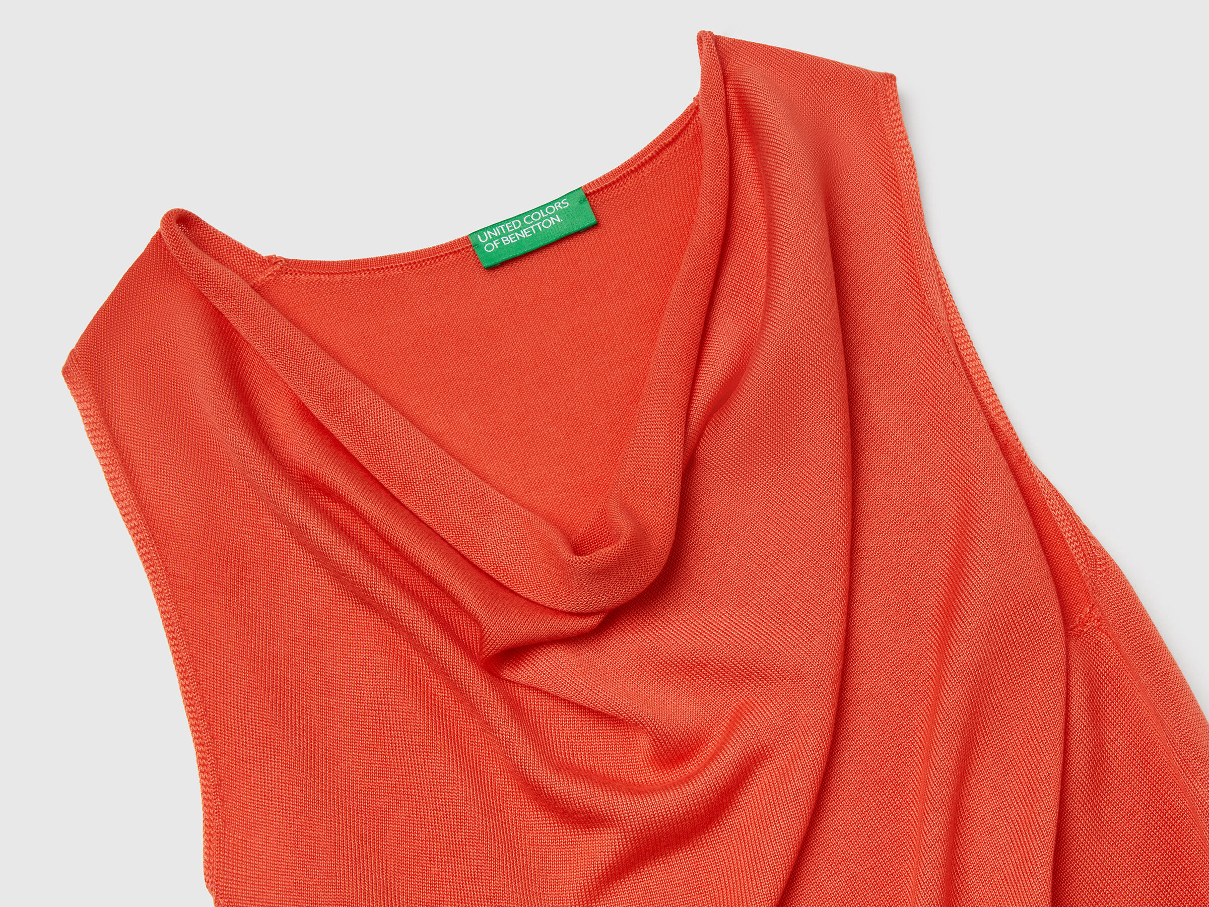 SLEEVELESS SWEATER Women image number 5