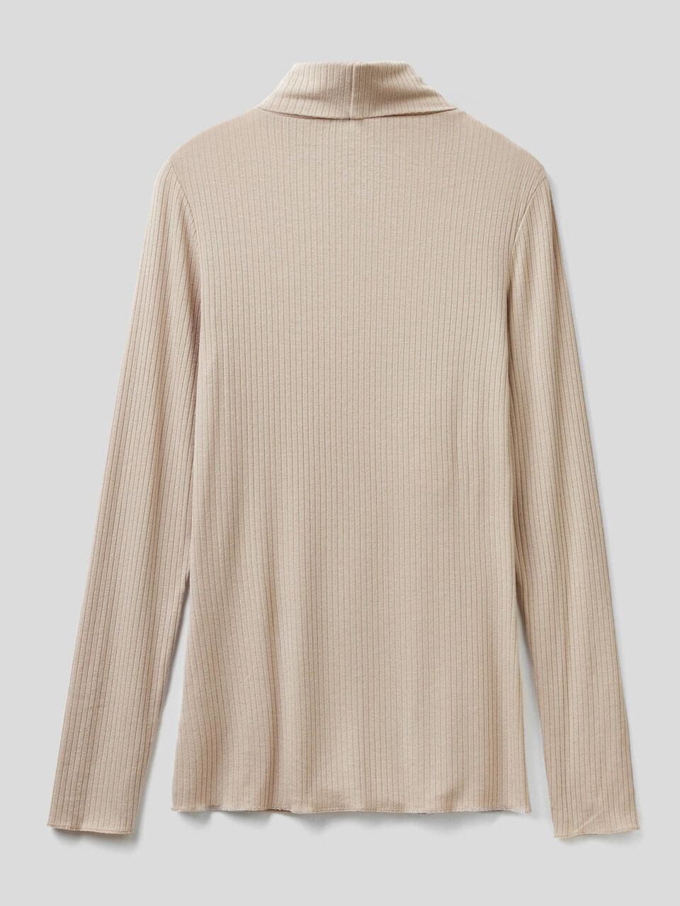 Rollkragen-T-Shirt aus gemischtem Cashmere image number 2