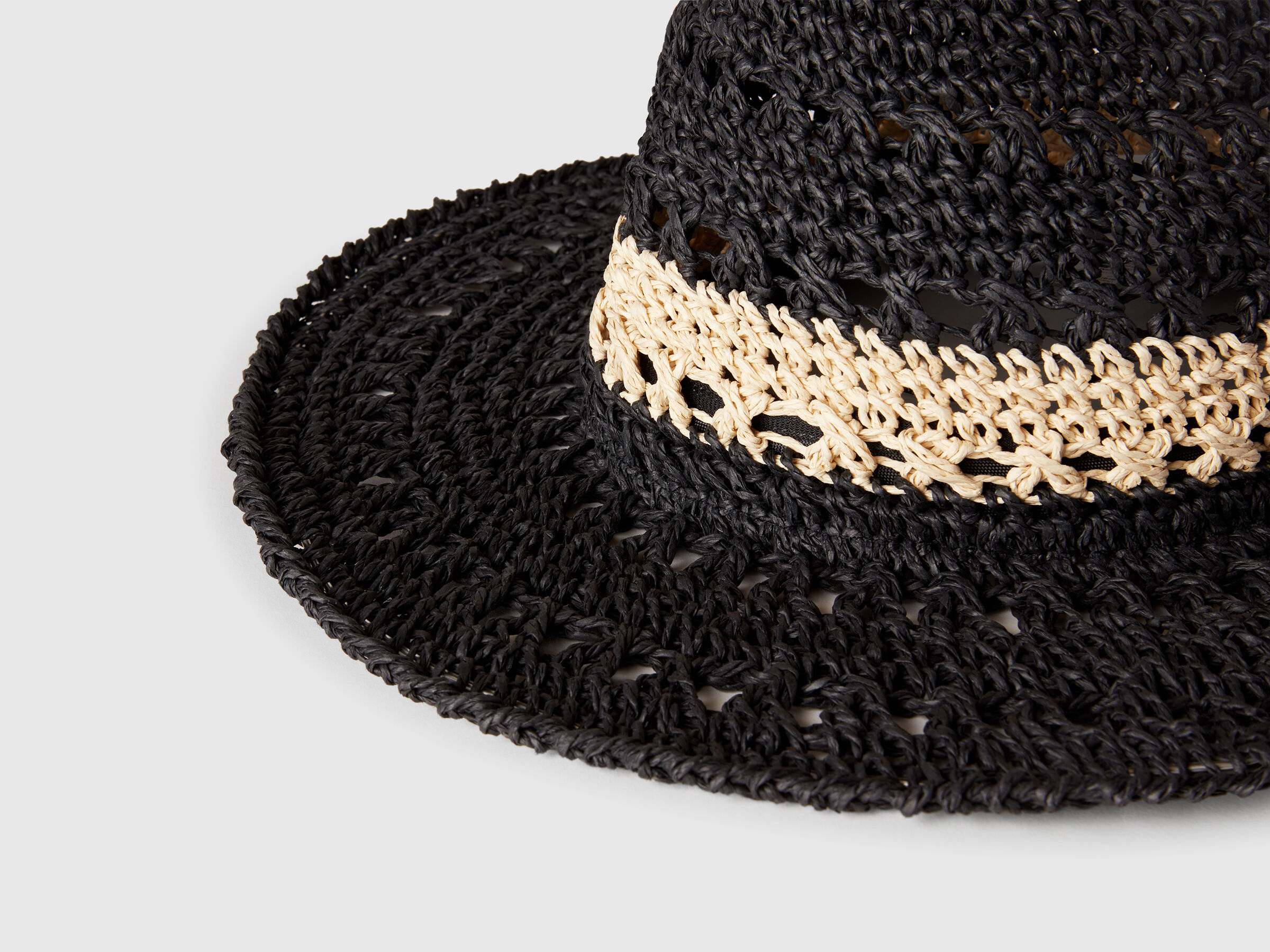 CAPPELLO Donna image number 2