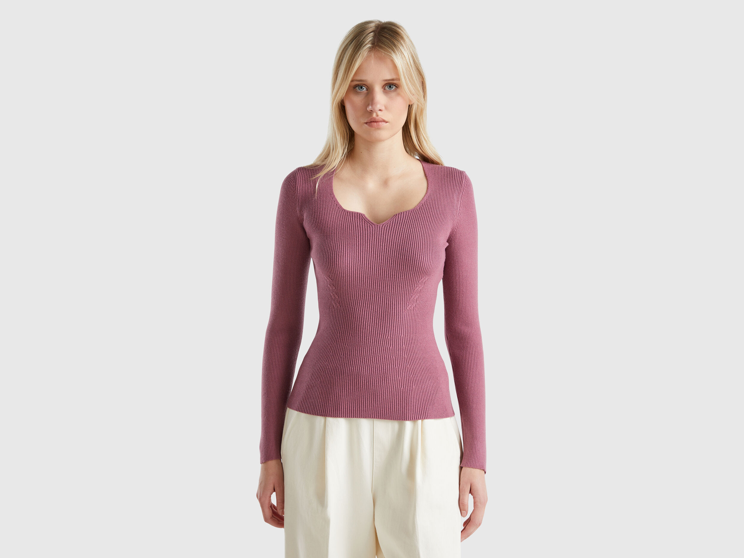 Pulls Col en V Femme Nouvelle Collection 2024 Benetton