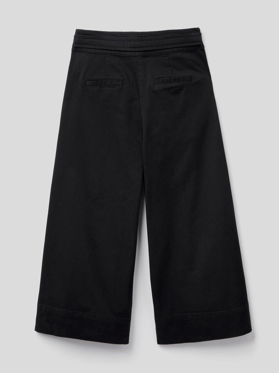 Cropped-Hose mit weitem Bein image number 2