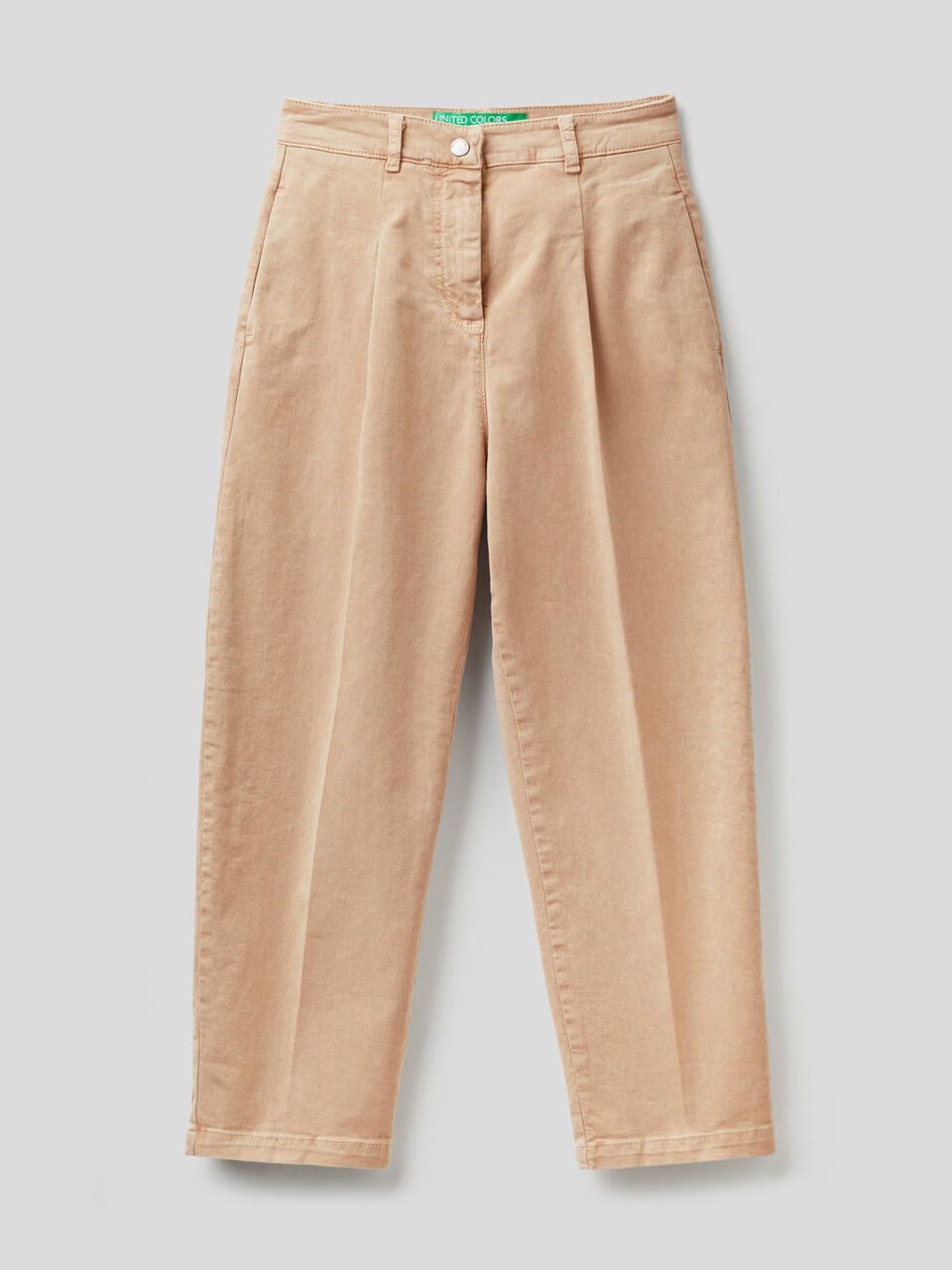Pantaloni carrot fit con pieghe image number 1