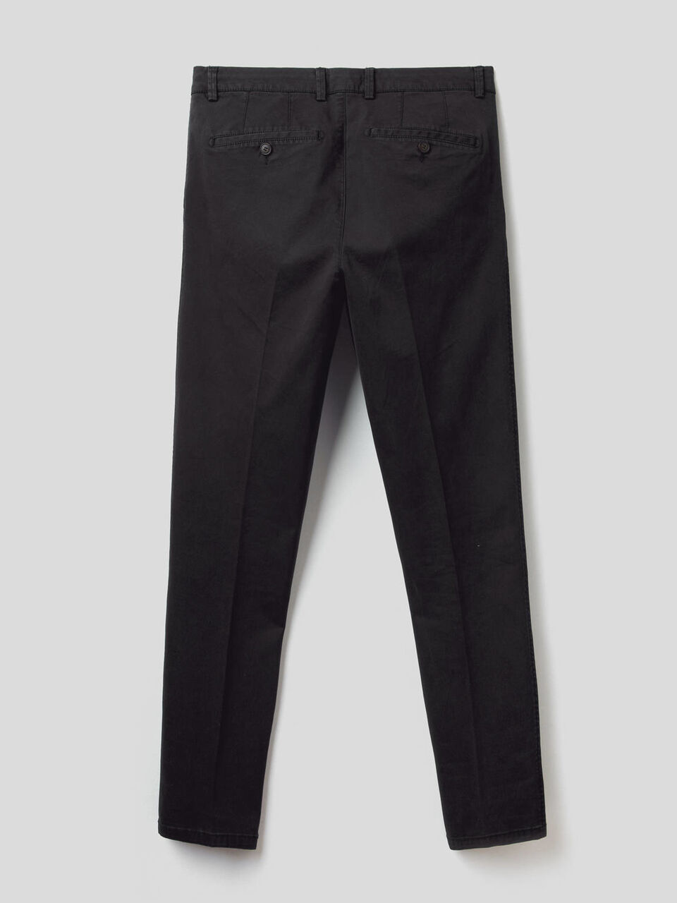 Slim-Fit-Chinos aus stretchiger Baumwolle image number 2