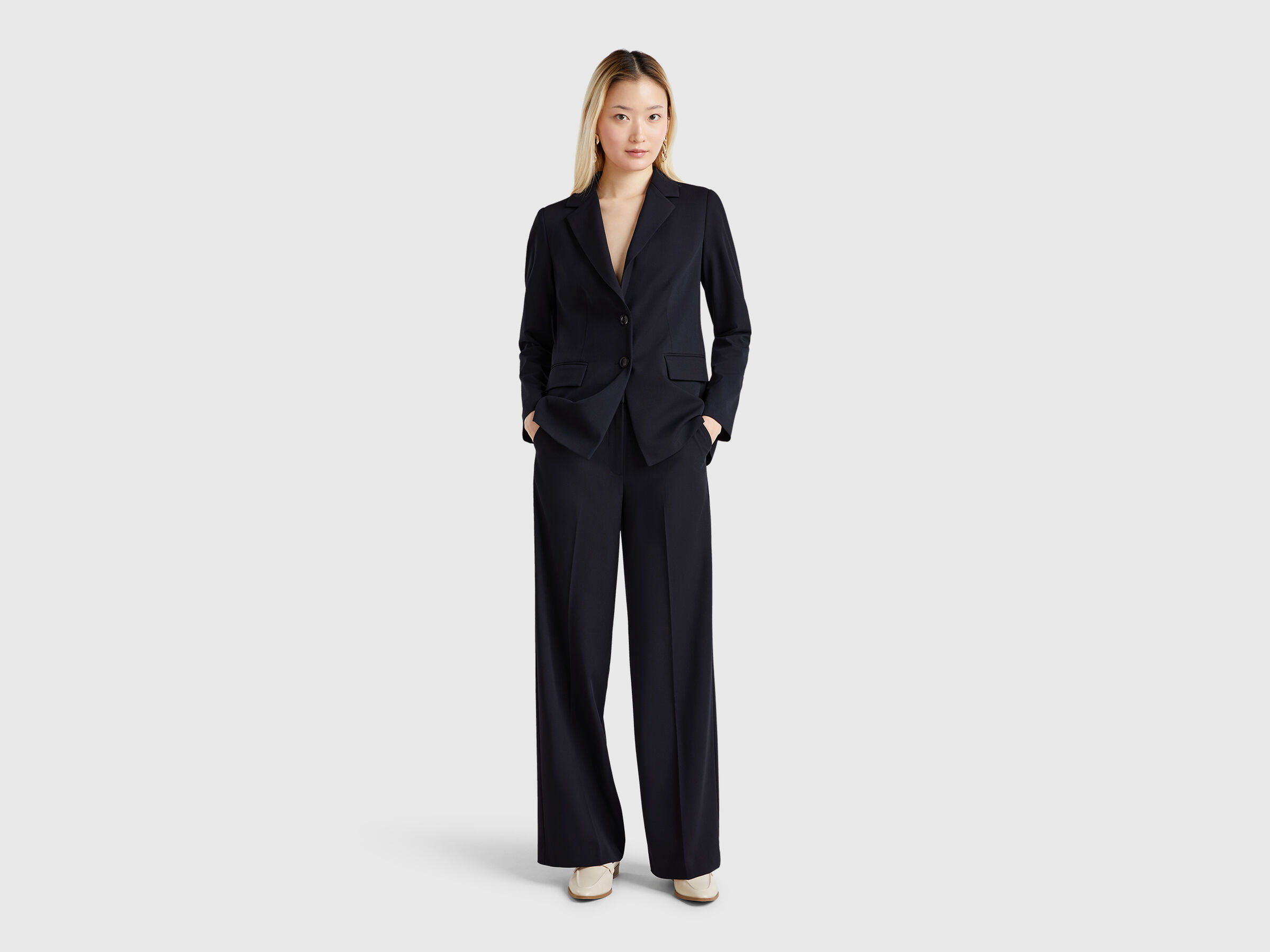 TROUSERS Damen image number 2