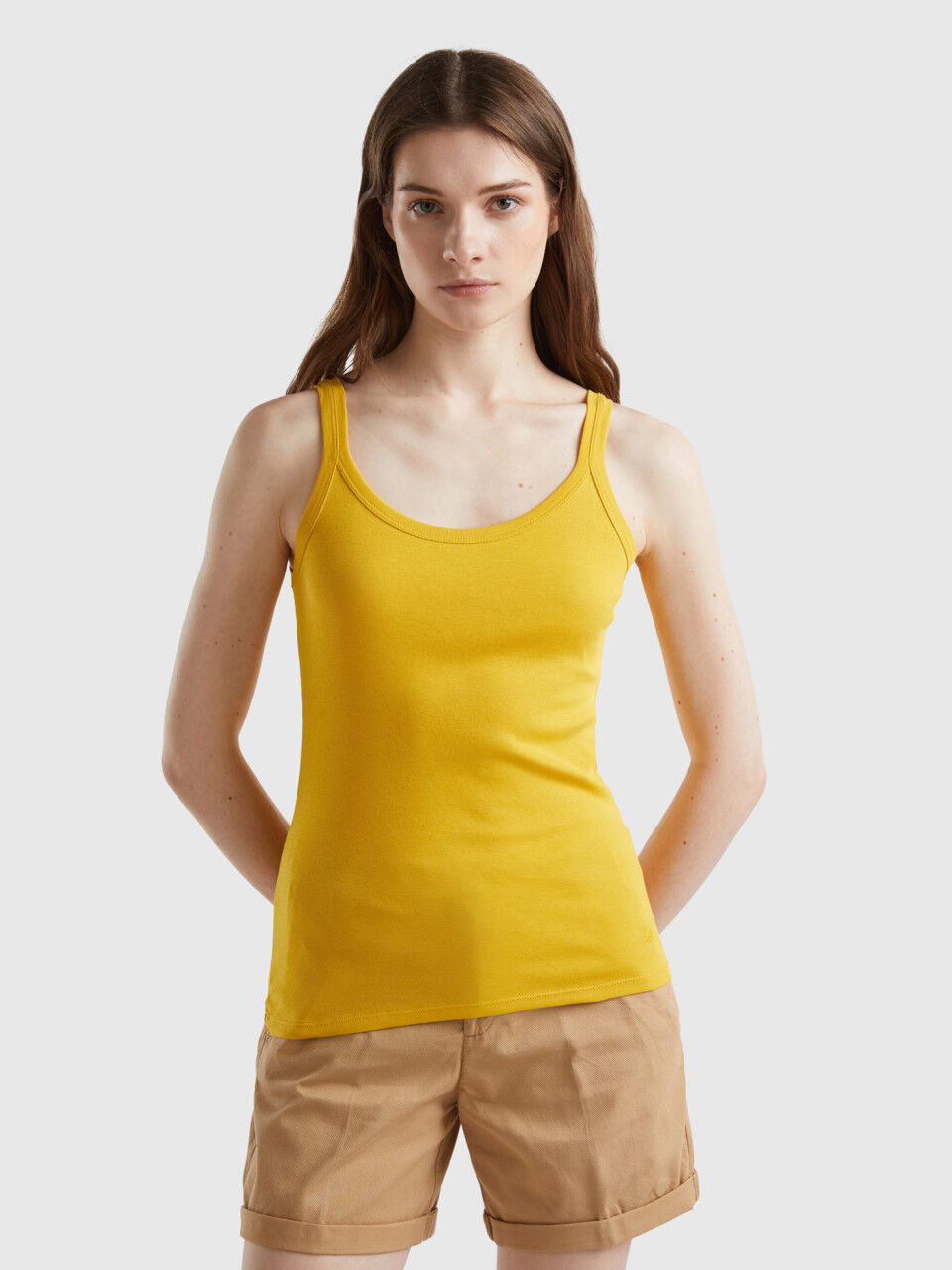D bardeurs et Tops Femme Nouvelle Collection 2024 Benetton