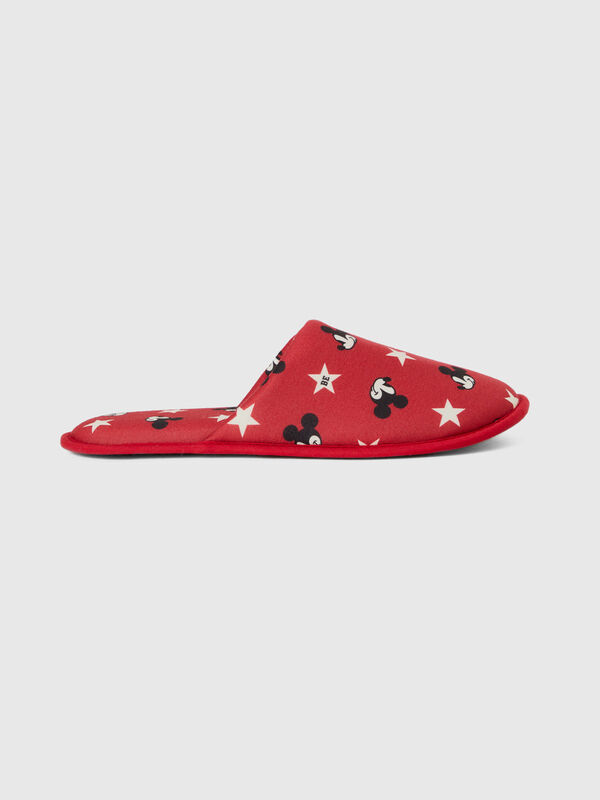 Rote Mickey Mouse-Pantoffeln