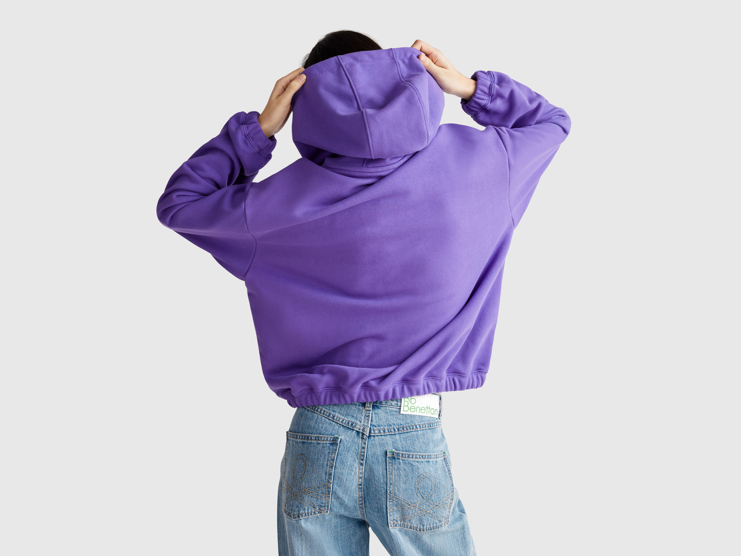 SWEATER W/HOOD Femme image number 1