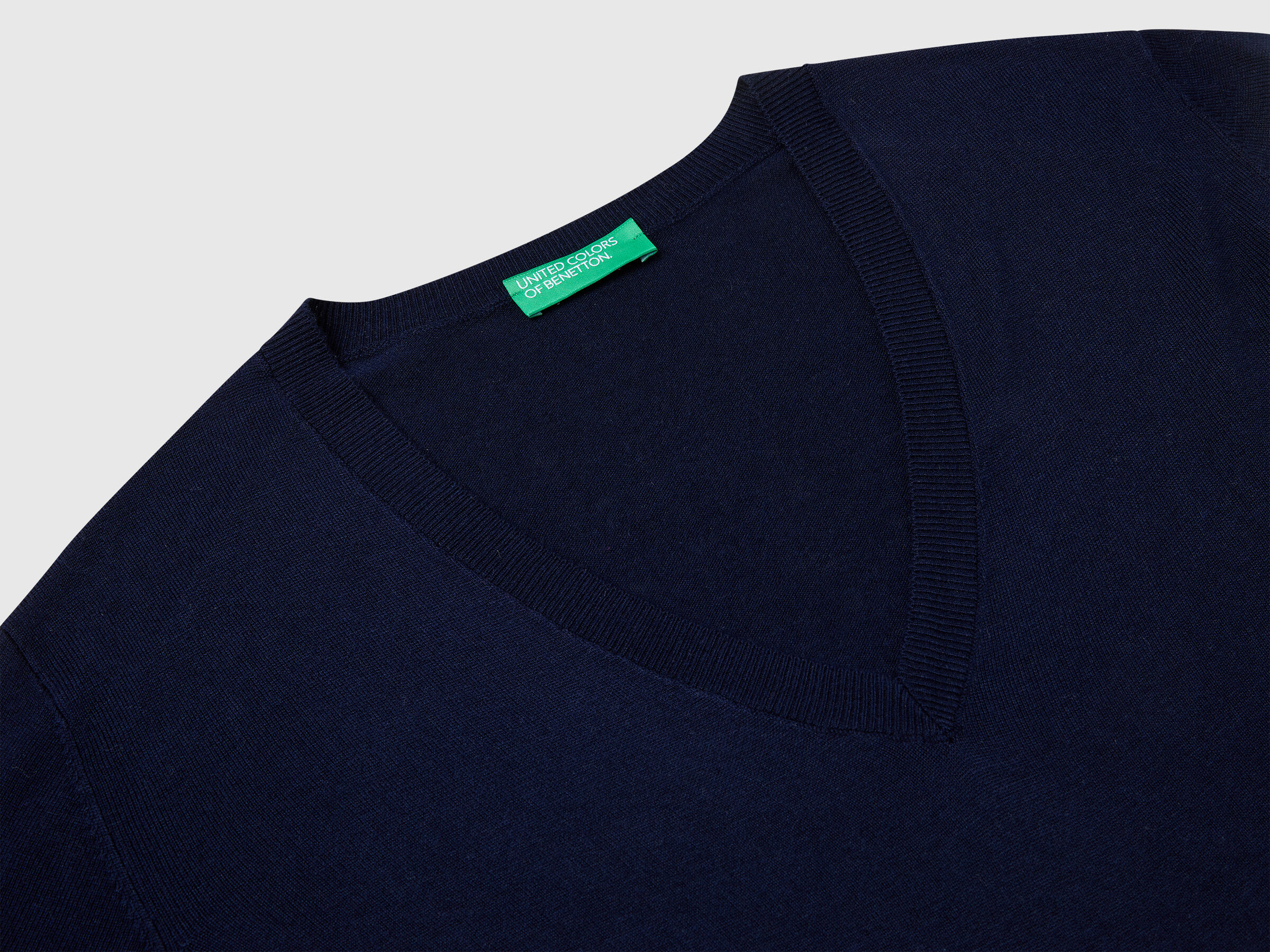 MAGLIA SCOLLO V M/L Donna image number 5