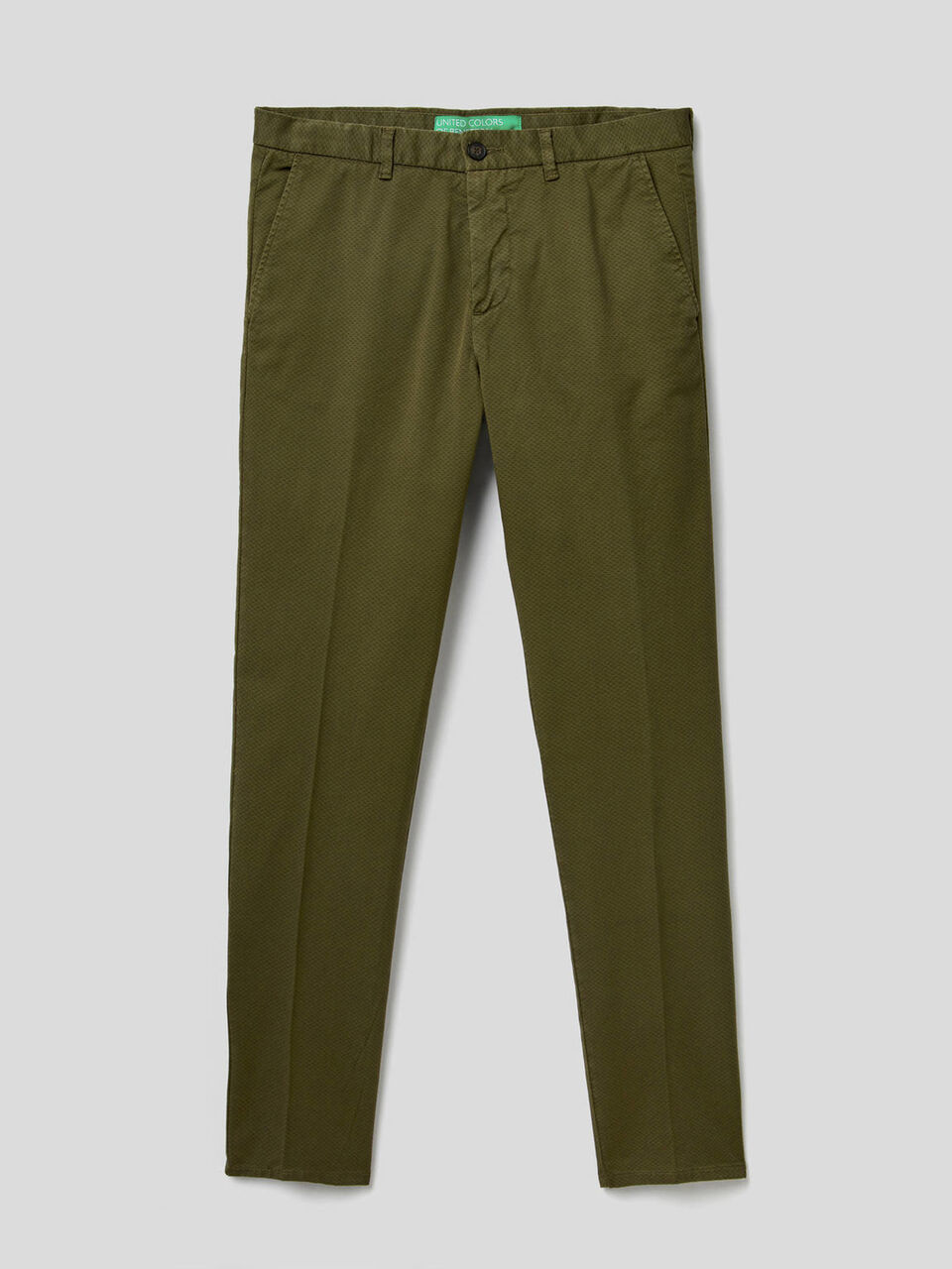 Slim fit chinos in stretch cotton image number 1