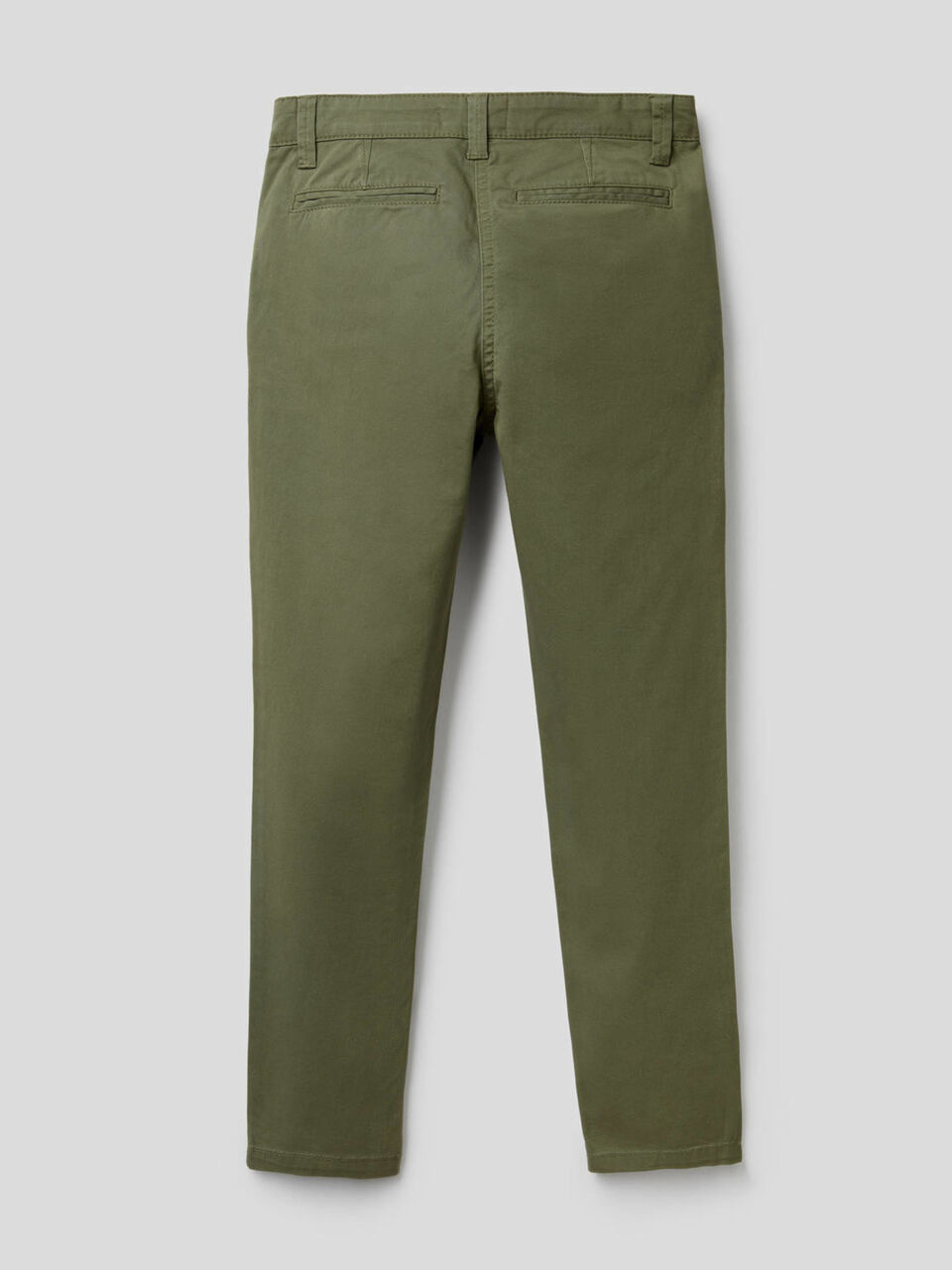 Slim fit chinos in stretch cotton image number 2