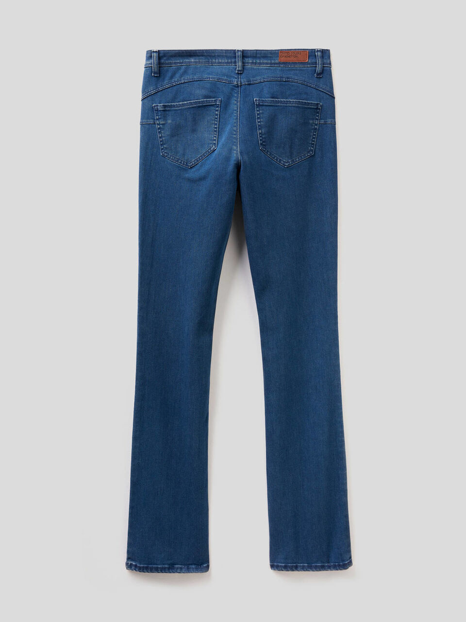 Jeans bootcut push-up image number 2