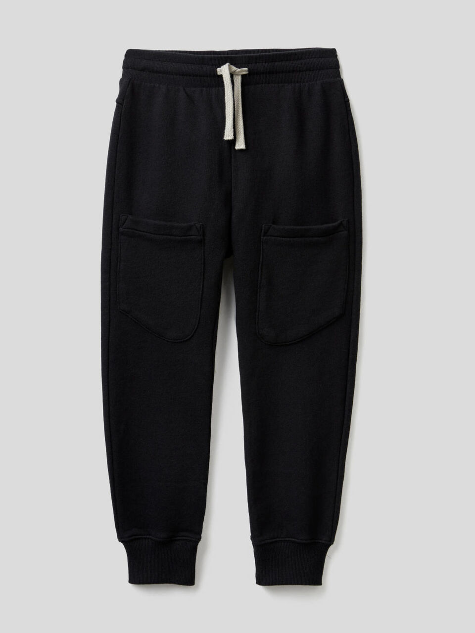 Pantaloni in felpa con maxi tasche image number 1