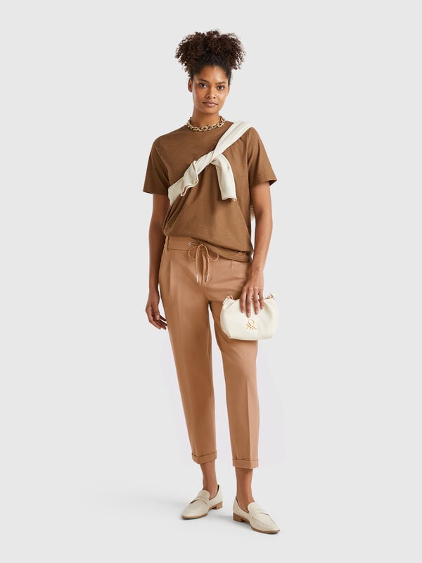 Pantalon uni à cordon de serrage Femme