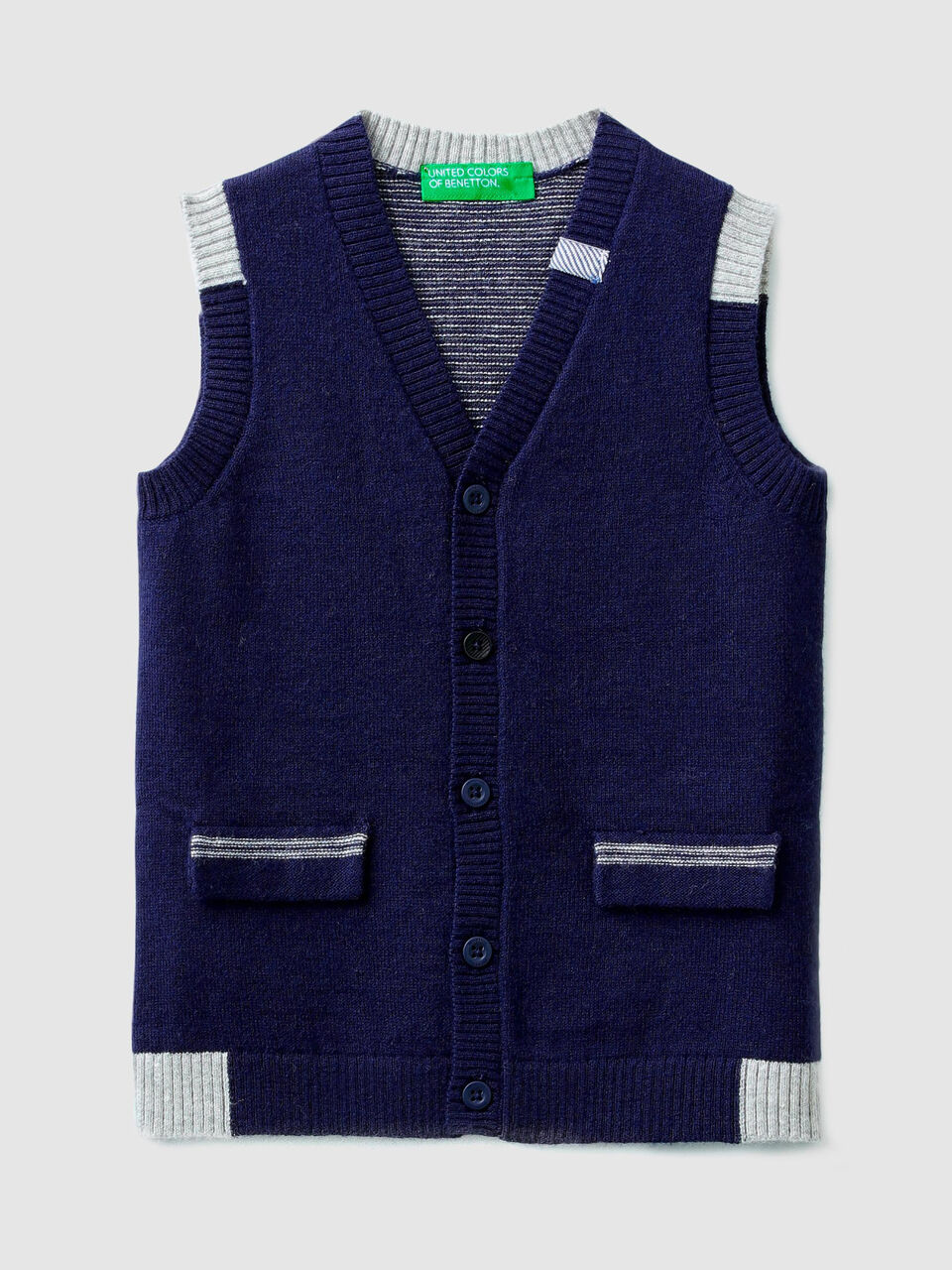 Gilet in maglia con bottoni image number 1