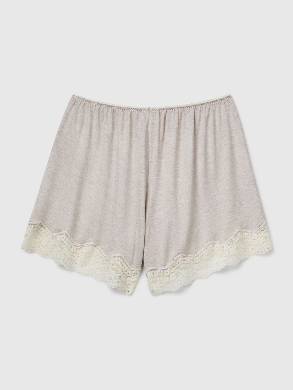 SHORTS Damen image number 2