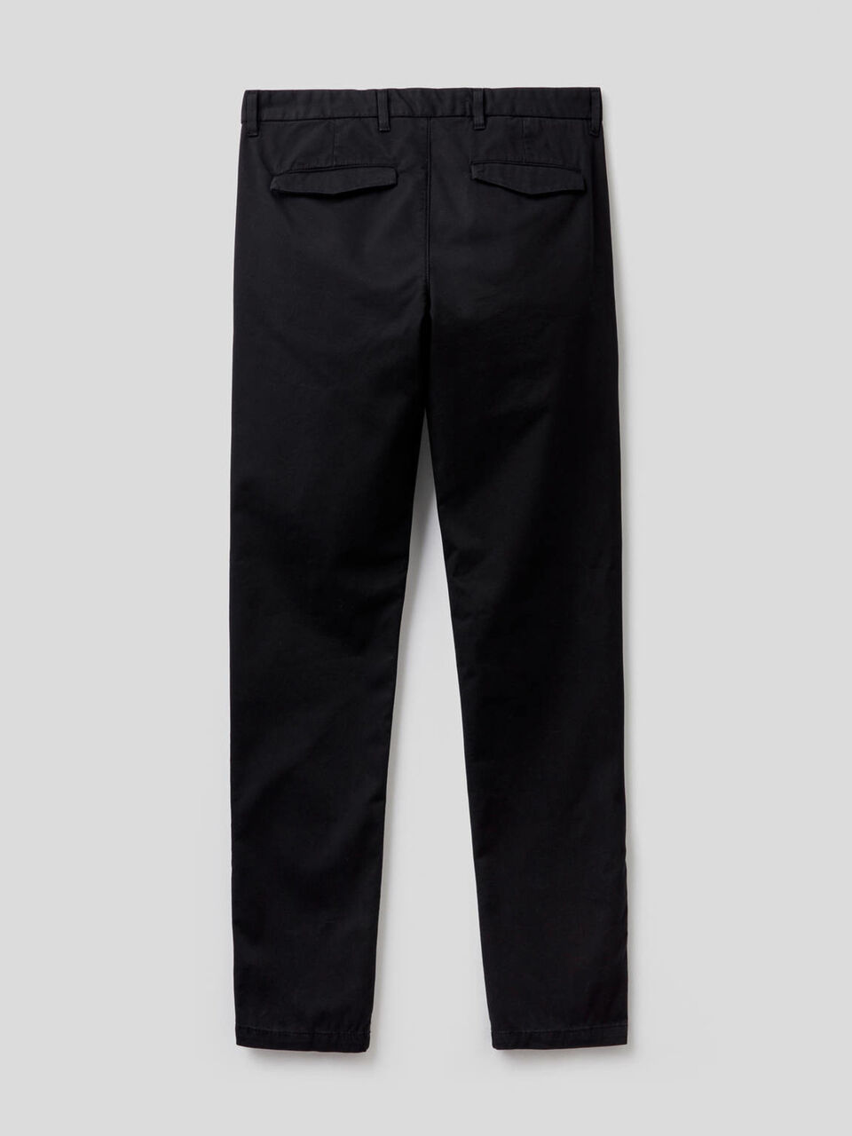 Chino coupe slim en coton image number 2