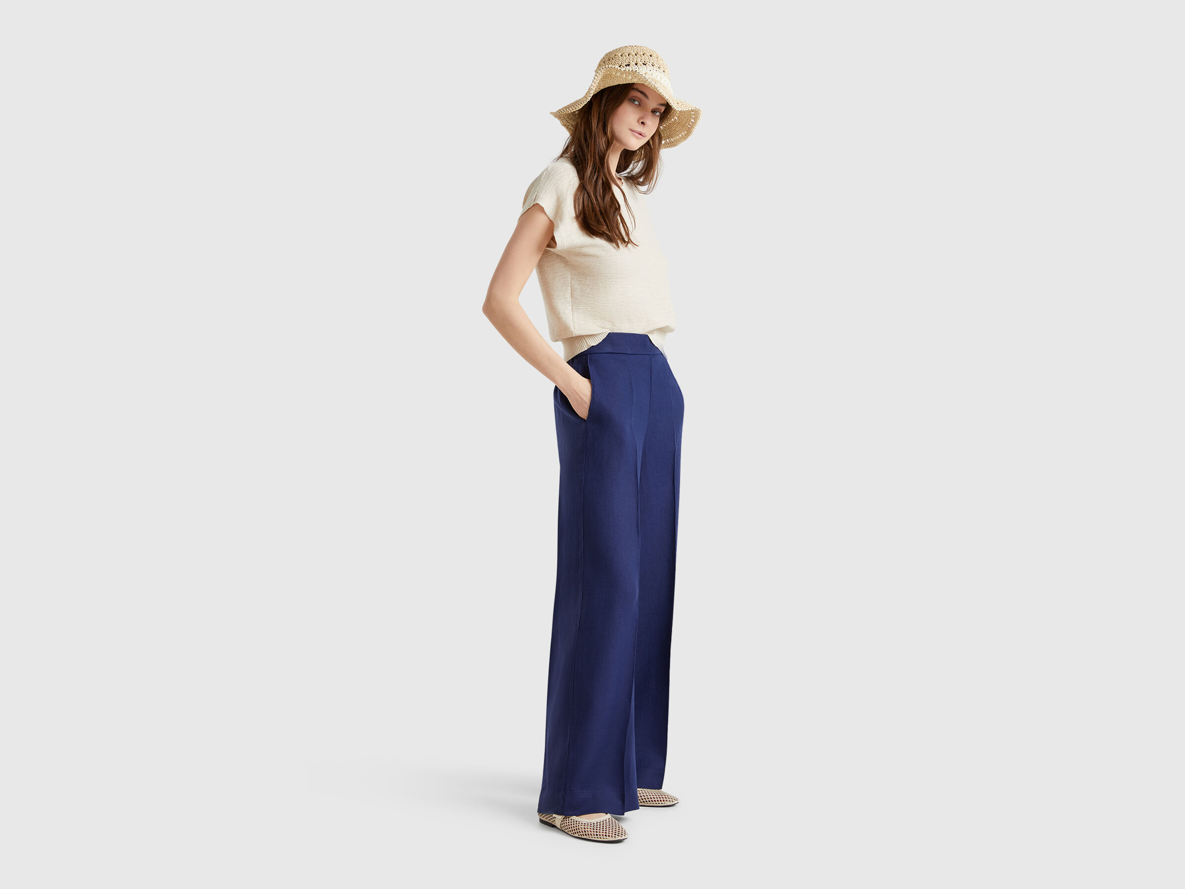 TROUSERS Damen image number 2